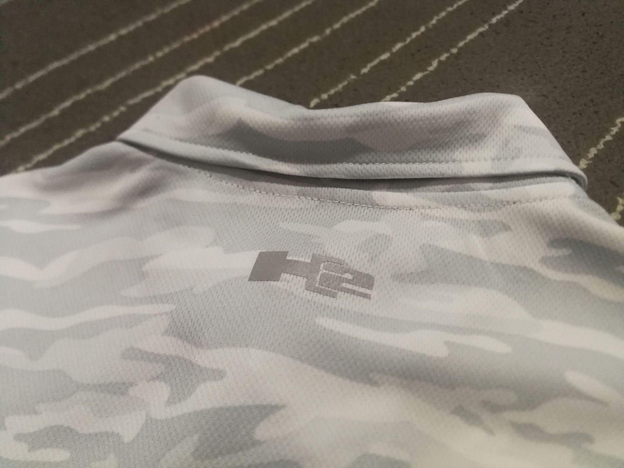 Hummel HUMMER H2 camo polo tee L 2071 Size US L / EU 52-54 / 3 - 4 Thumbnail