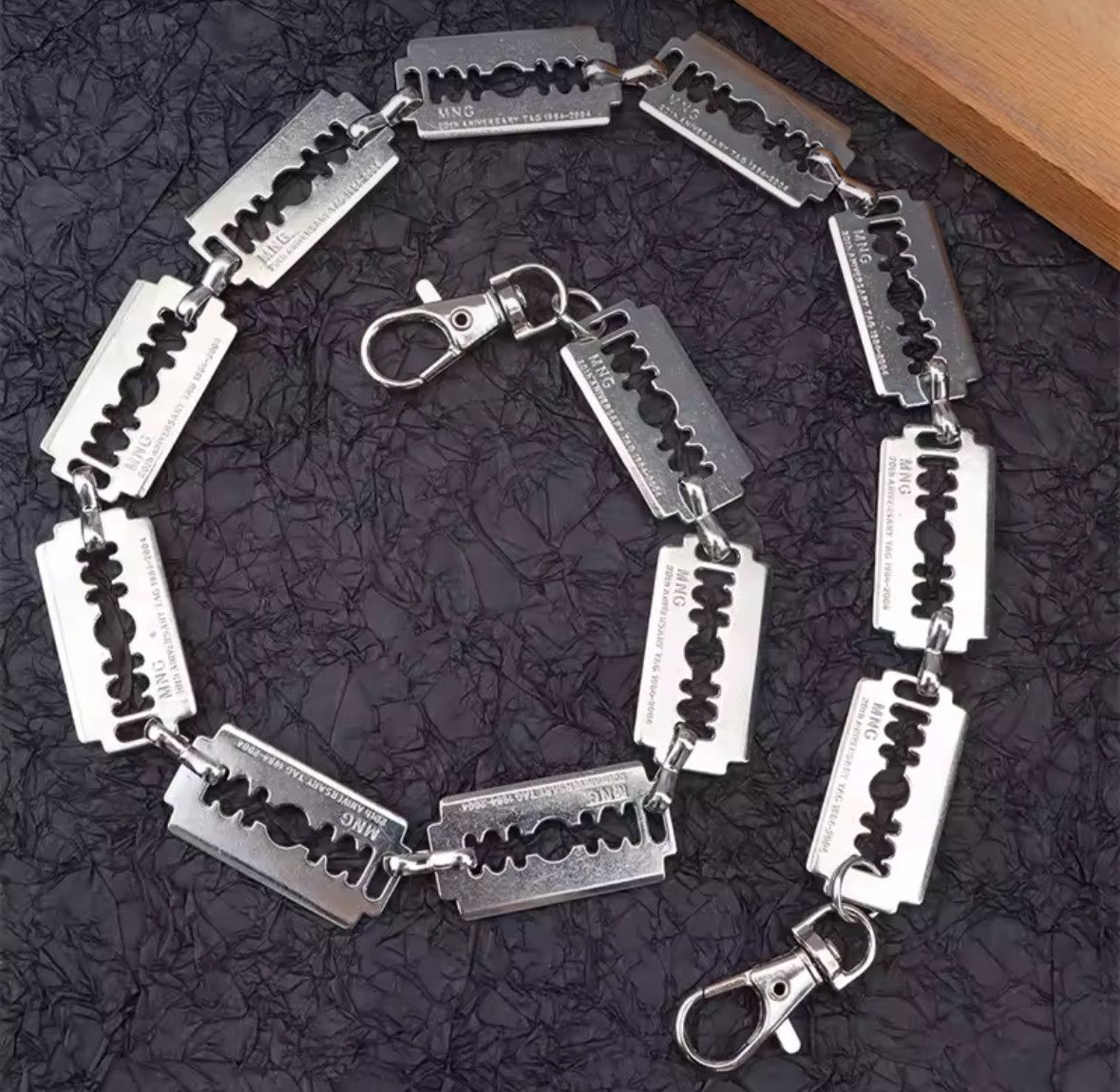 Other Punk Blade Metal Pants Chain Wallet Belt Chain Cross Pendant Size ONE SIZE - 4 Thumbnail