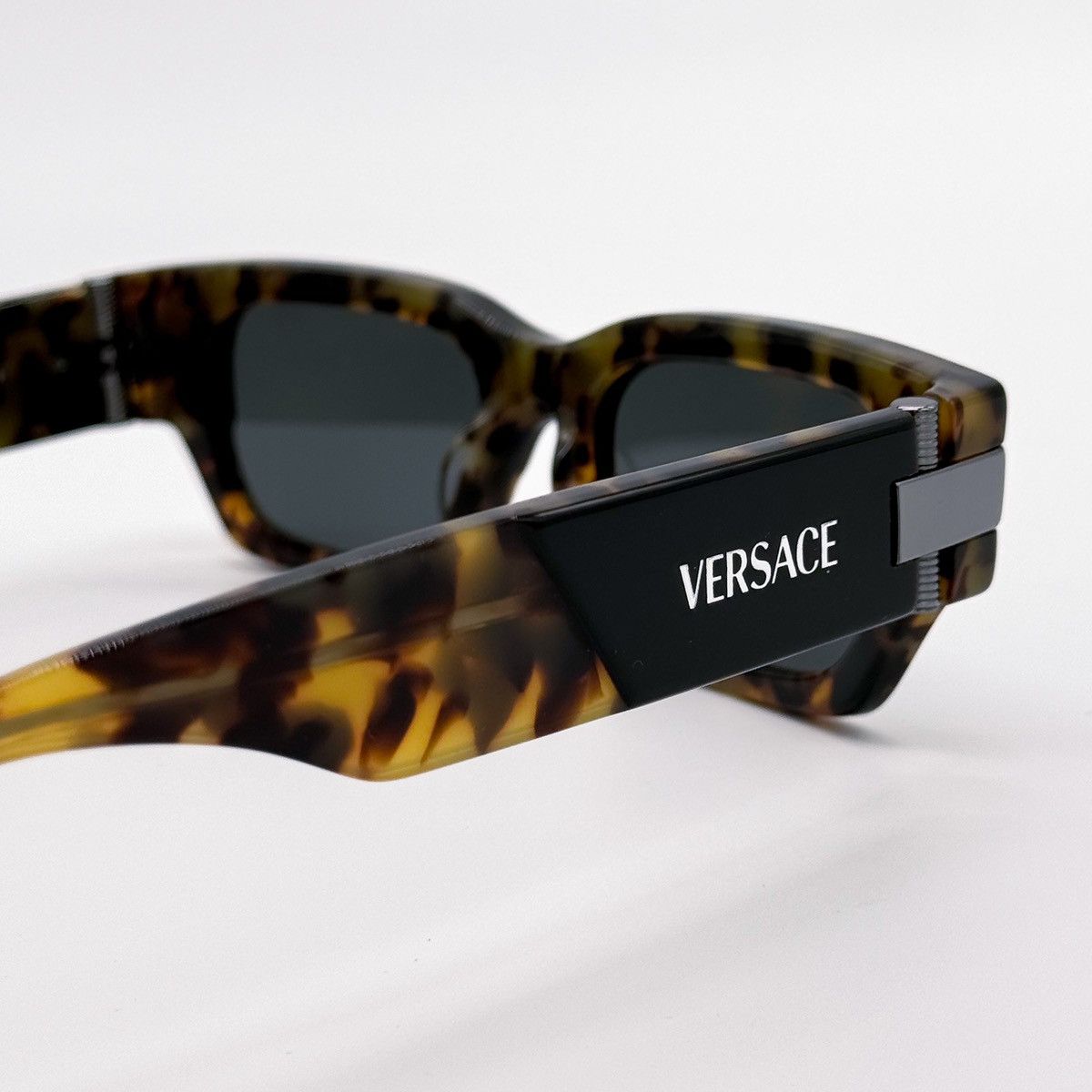 Versace NEW VERSACE VE4465 5456/87 BROWN MOD 4465 UNISEX SUNGLASSES Size ONE SIZE - 6 Thumbnail