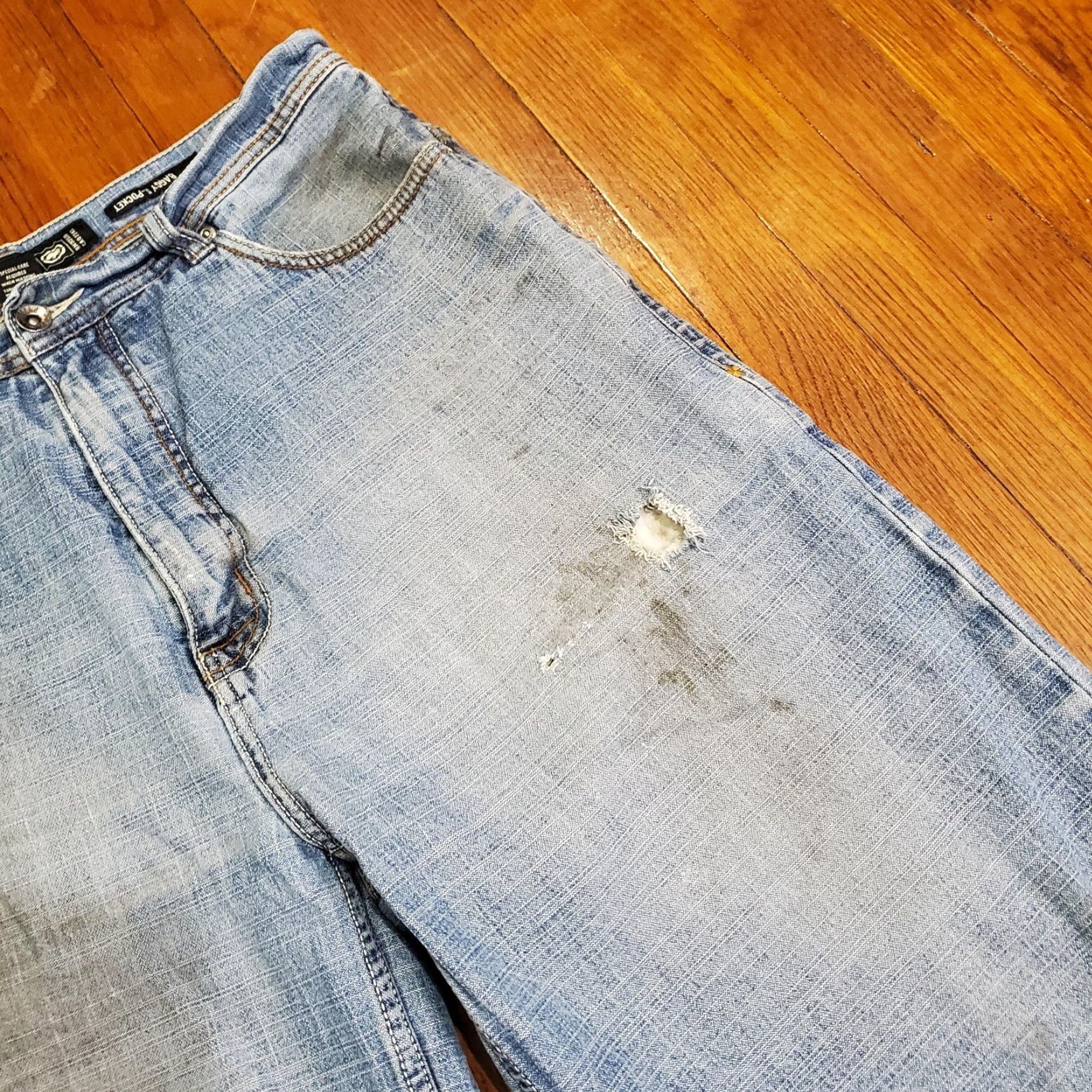 Ecko Unltd. Ecko Unltd Denim Jean Shorts Mens 34 Baggy 5 Pocket Light Wash Distressed Bermuda Jeans Shortways? Size US 34 / EU 50 - 5 Thumbnail