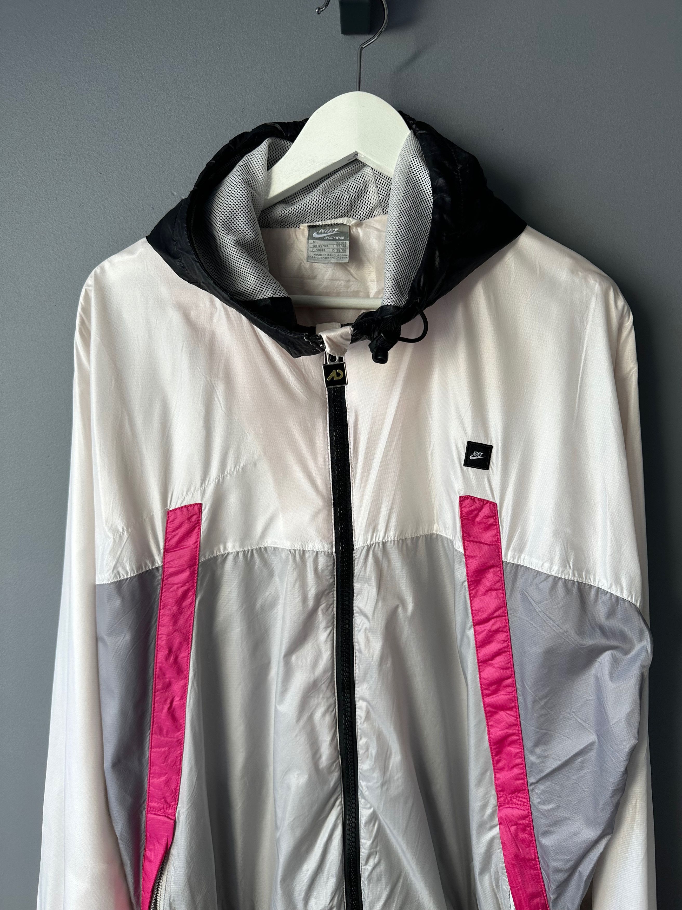 Nike Nike AD Windrunner Light Hooded Jacket Winbreaker Size US XL / EU 56 / 4 - 5 Thumbnail