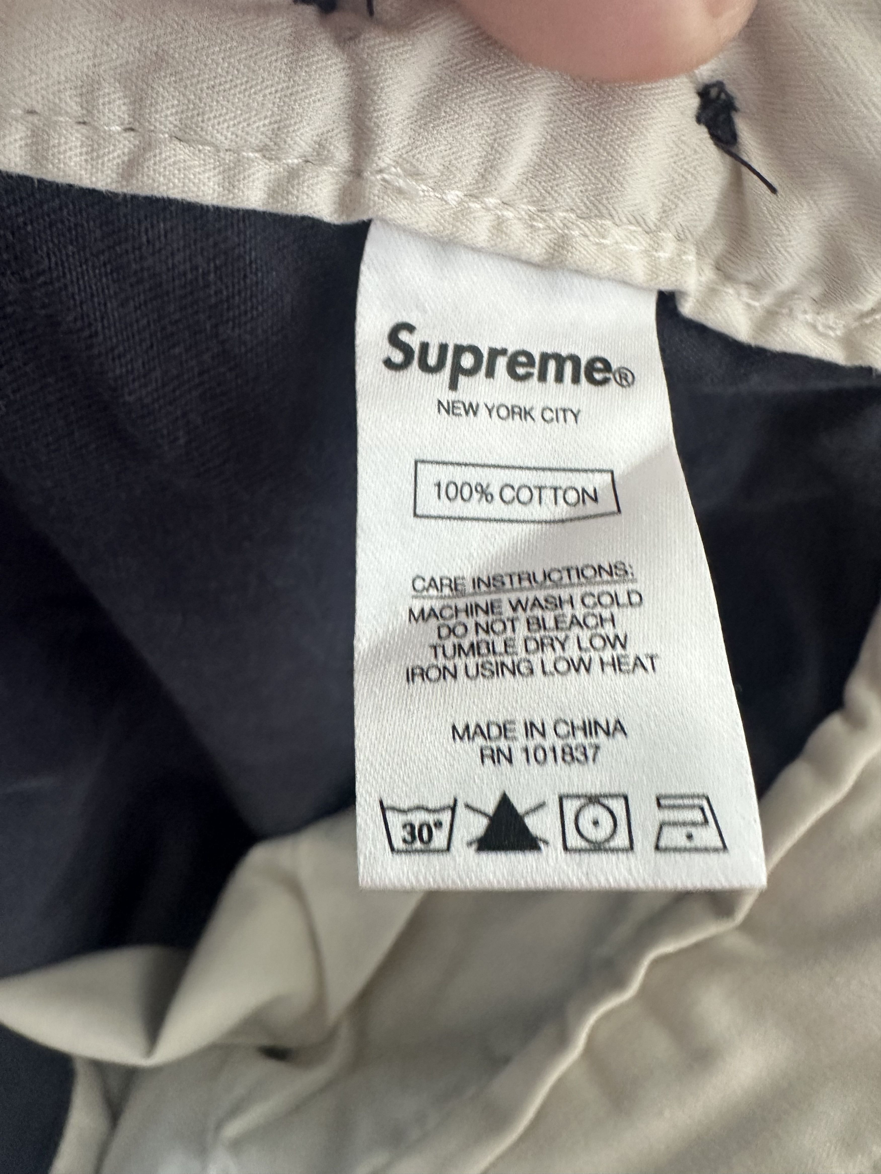 Supreme Supreme Navy Paisley Chino Wide Leg - size 32 Size US 32 / EU 48 - 3 Thumbnail
