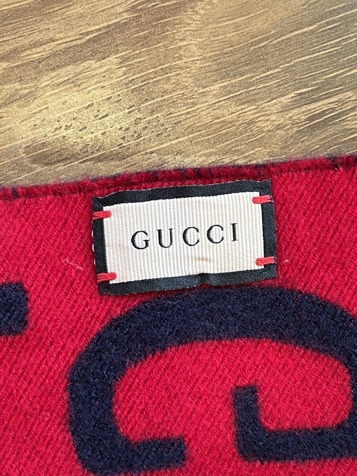 Gucci Rare Gucci Freedom GG Jacquard Wool Silk Scarf (Red/Blue) Size ONE SIZE - 6 Thumbnail