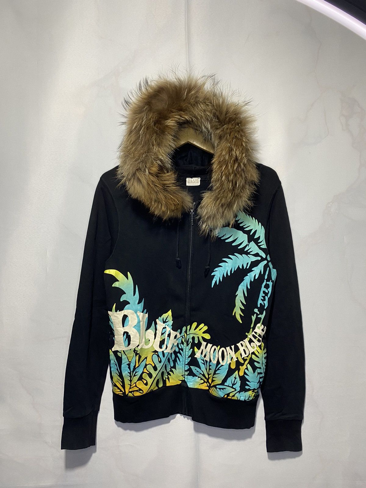 Japanese Brand Blue moon blue fur hoodie Size US S / EU 44-46 / 1 - 1 Thumbnail