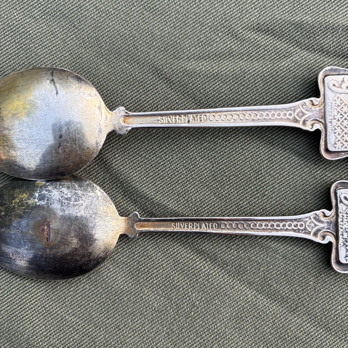 Vintage Silver Plated Souvenir Spoons Surfers Paradise & Gold Coast Size ONE SIZE - 4 Thumbnail