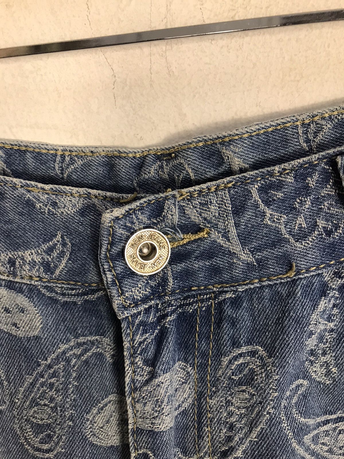 Japanese Brand × Vintage Vintage Japanese Brand Carpenter Paisley Art Denim Shorts Size US 30 / EU 46 - 8 Thumbnail