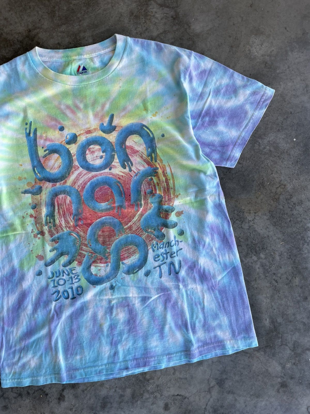 Band Tees Bonnaroo, Music & Arts Fest 2010 Size US M / EU 48-50 / 2 - 3 Thumbnail
