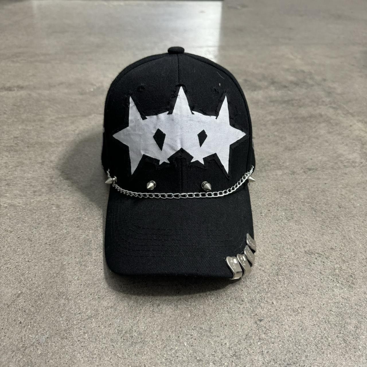 NEO PUNK Y2K STAR GRAFFITI HAT