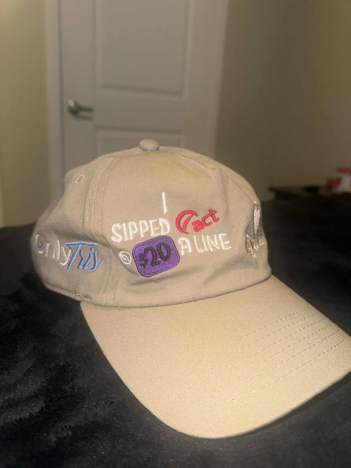Other Only Tris Hat Size ONE SIZE - 3 Thumbnail