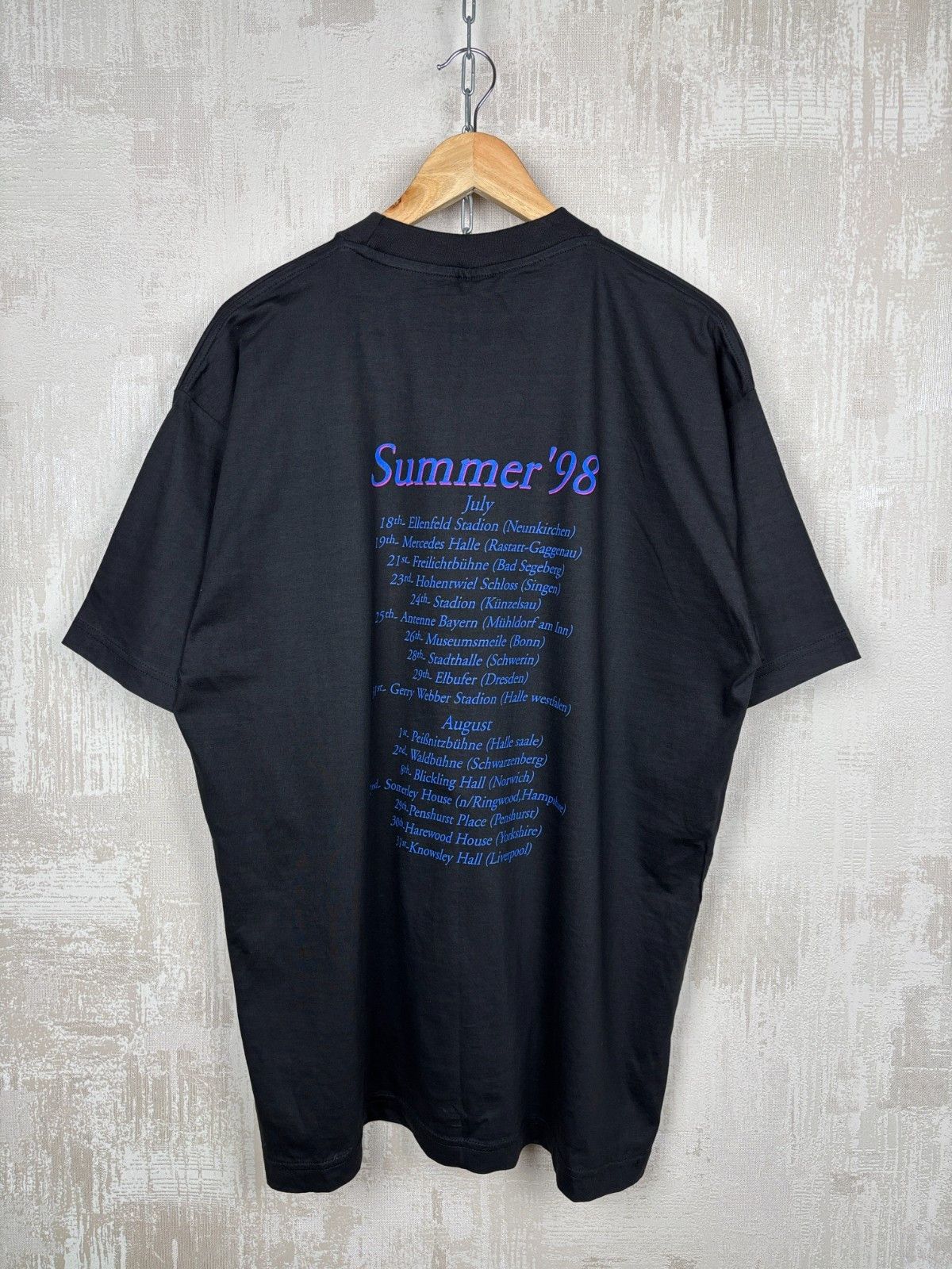 Vintage Vintage Chris de Burgh Summer Tour 1998 T-shirt Size US XL / EU 56 / 4 - 11 Thumbnail