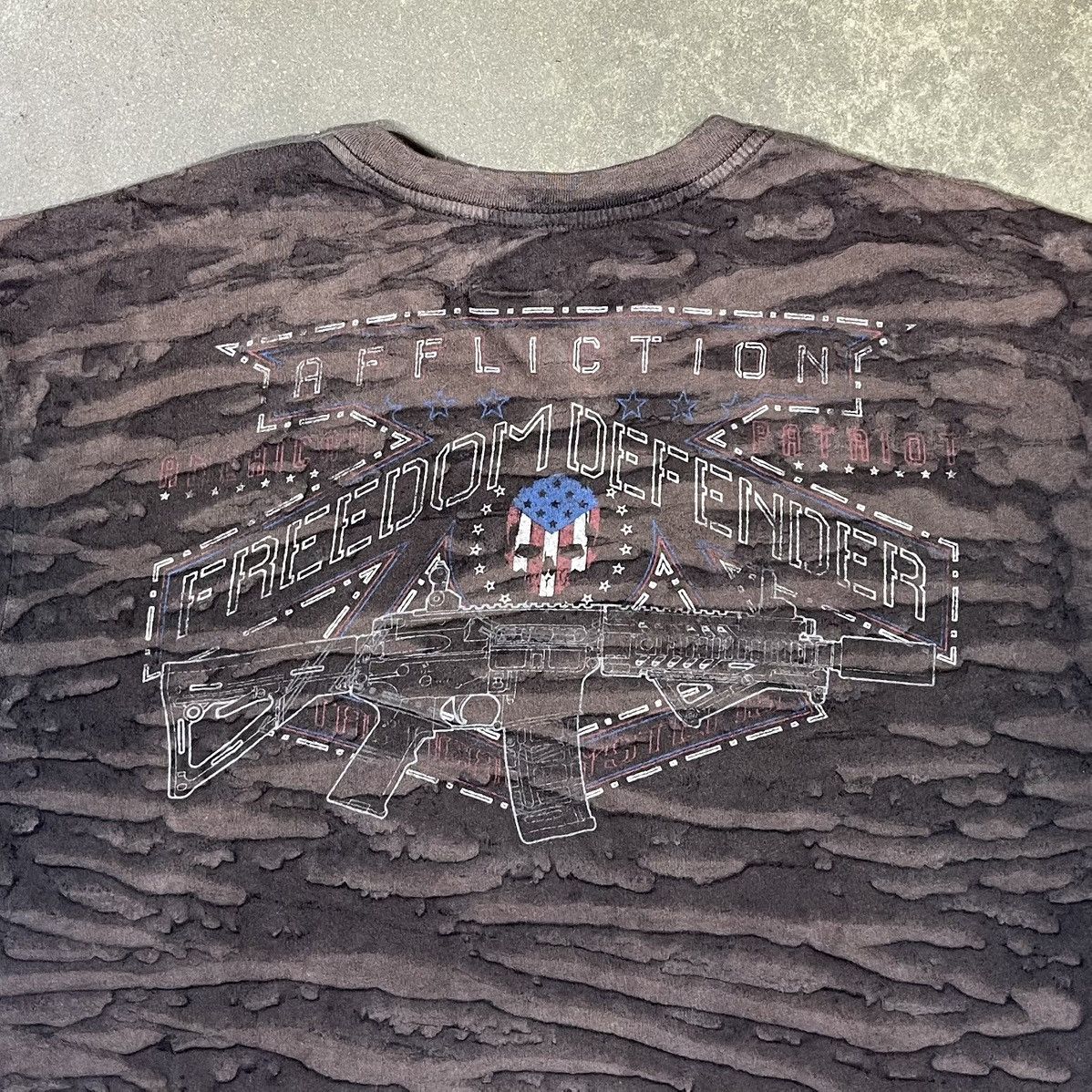 Vintage Affliction Freedom Defender Grunge Skull Goth Graphic Shirt Size US XXL / EU 58 / 5 - 4 Thumbnail