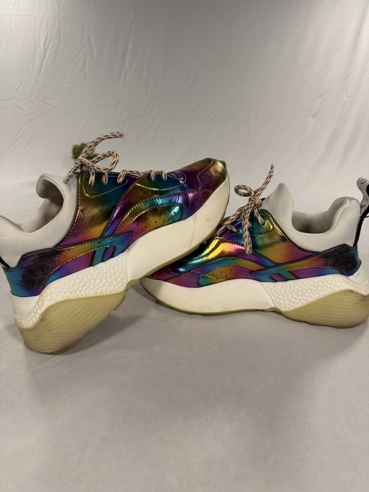 Stella McCartney STELLA MCCARTNEY Eclypse Rainbow Iridescent Low Top Size 37 Size US 7 / IT 37 - 4 Thumbnail