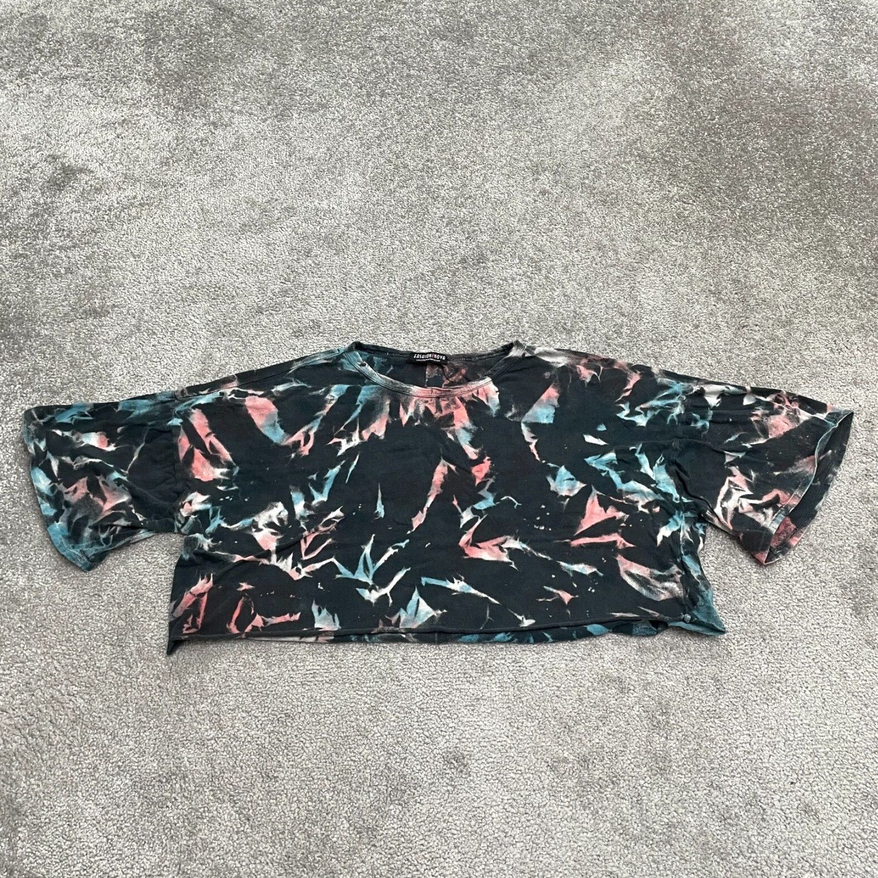 Fashion Nova Fashion Nova T-Shirt Womens M Multicolor Tie-Dye Crew Neck Cropped Oversized Casual Shirt Size M / US 6-8 / IT 42-44 - 2 Thumbnail
