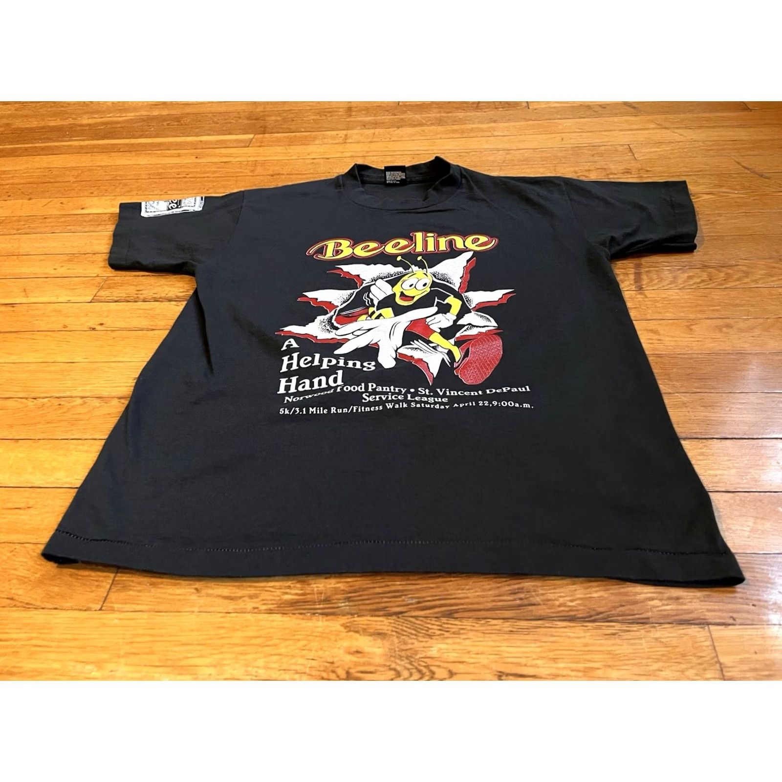 Fruit Of The Loom VINTAGE Beeline Bee Playing Cards Run Shirt Men’s L Black Cotton Polyester USA 90s Graphic Print Double-Sided Logo Pocket Shirt Mens Size US L / EU 52-54 / 3 - 2 Thumbnail