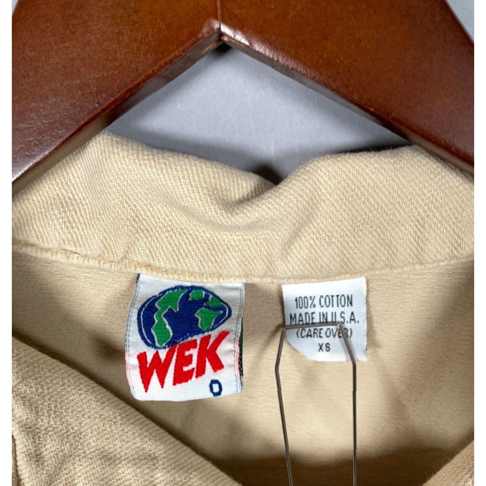 Vintage VTG WEK Sweatshirt Shirt Adult M Beige Embroidered Oversized 90s City Preppy Retro Collared Pockets - Pullover Mens Size US M / EU 48-50 / 2 - 4 Thumbnail