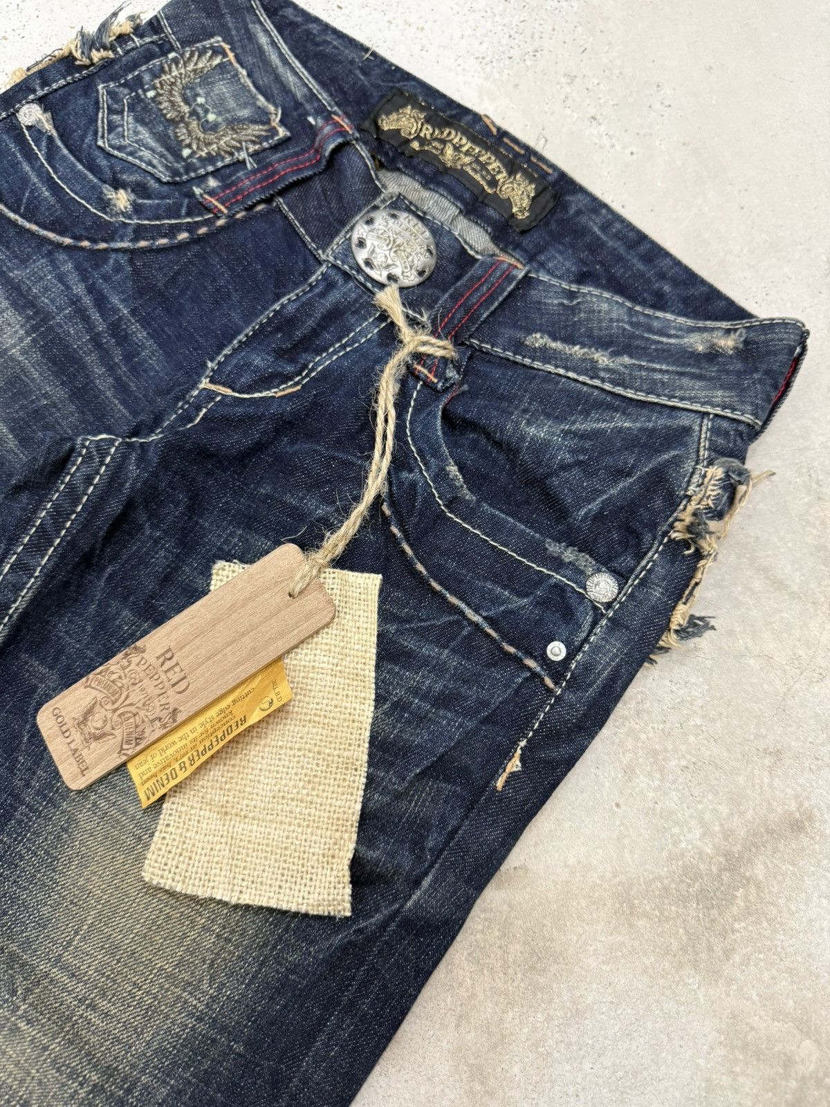Hysteric Glamour × Japanese Brand Red Pepper Feather Wings Embroidered Lowrise Mud Flare Jeans Size US 27 - 16 Thumbnail