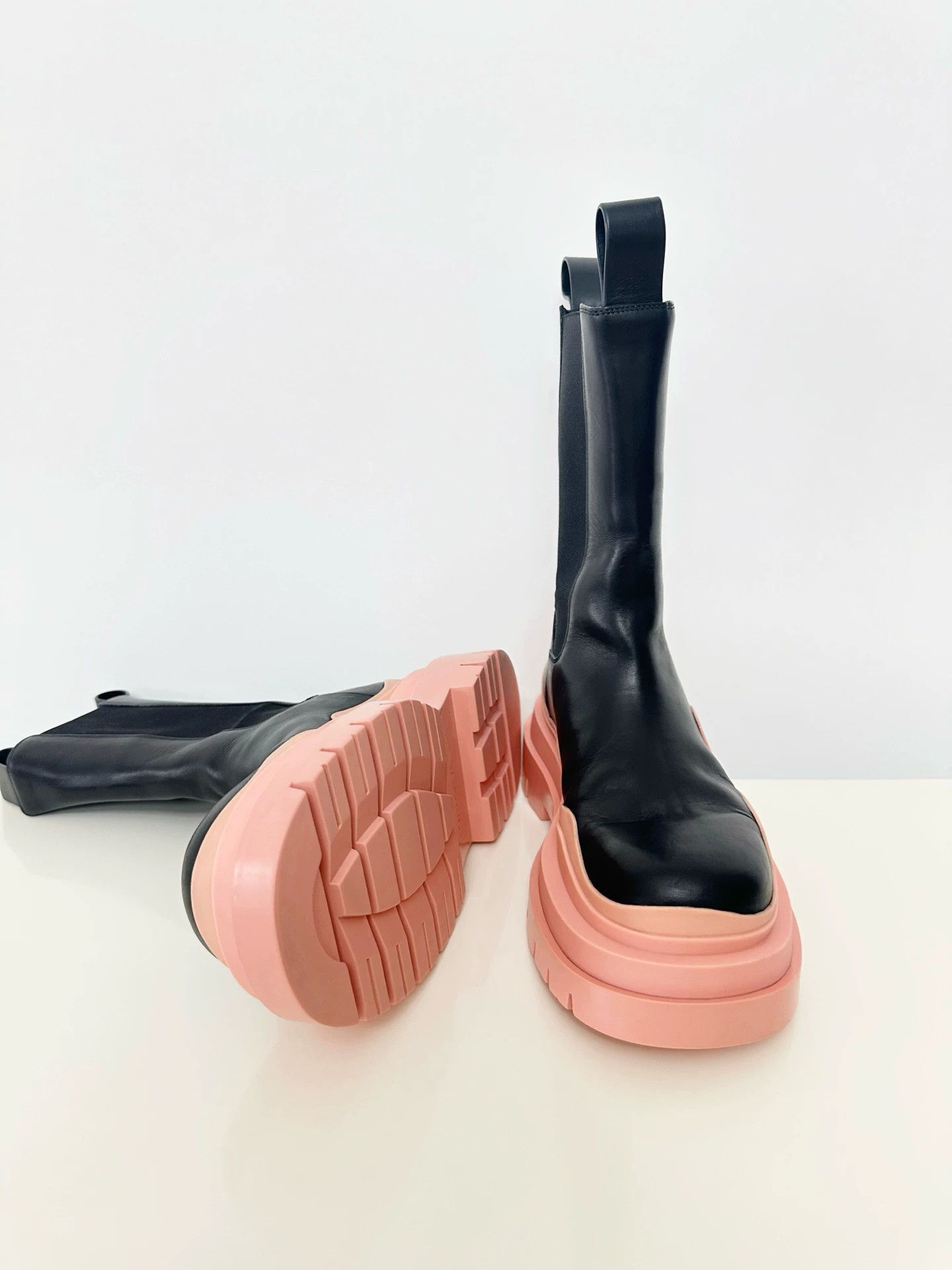 Bottega Veneta BV Tire mid-calf boots women's Avocado Green Size US 5 / IT 35 - 9 Thumbnail