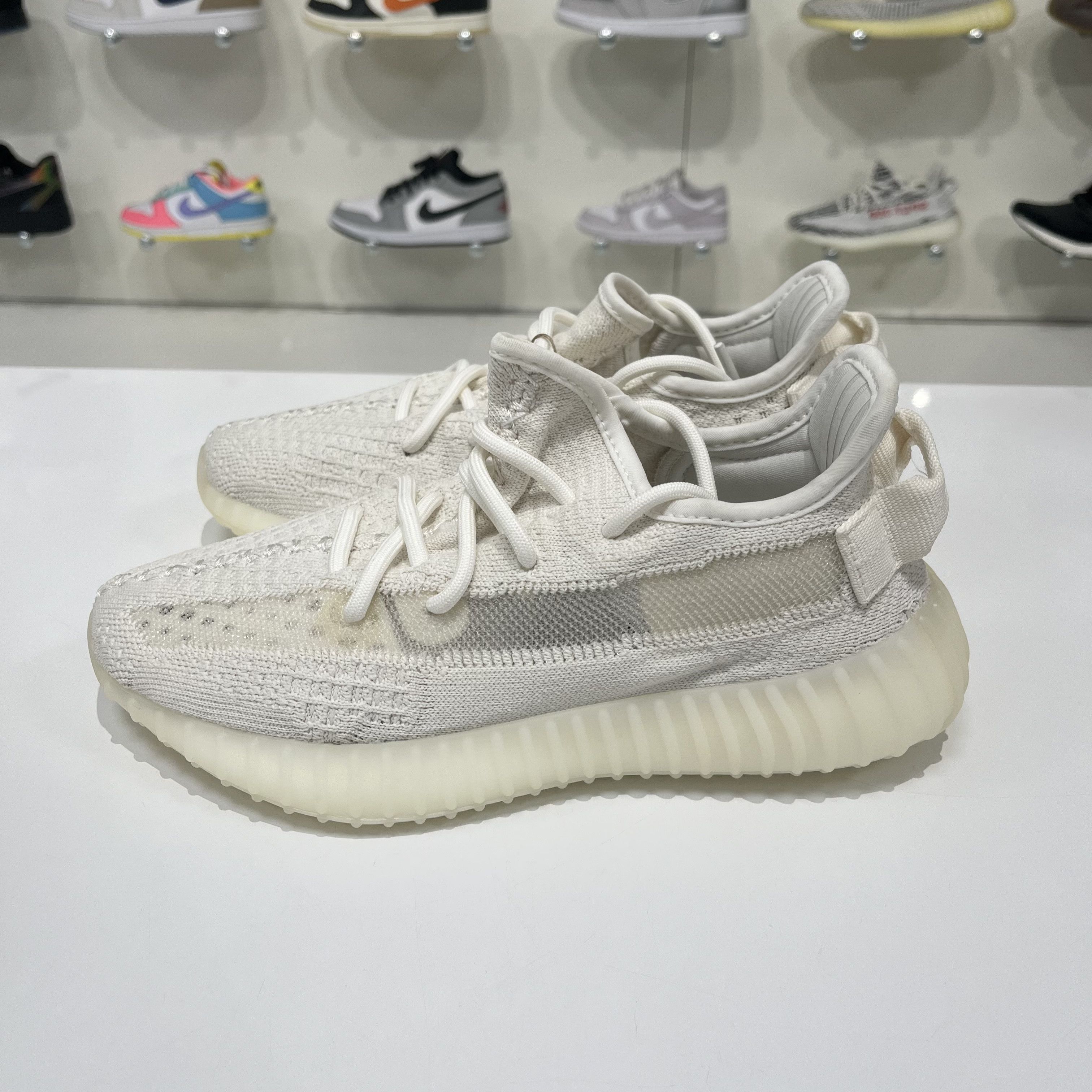 Adidas Adidas Yeezy Boost 350 V2 Bone Size US 5.5 / EU 38 - 3 Thumbnail