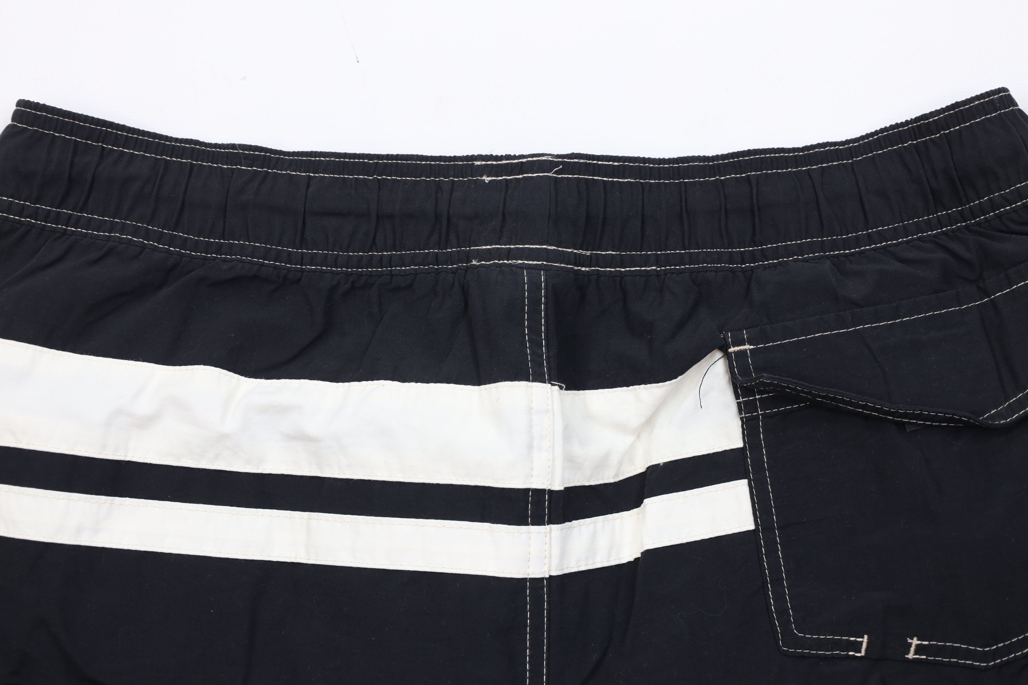 Ralph Lauren Deadstock Vintage 90s Ralph Lauren USA Flag Lined Shorts Size US 32 / EU 48 - 12 Thumbnail