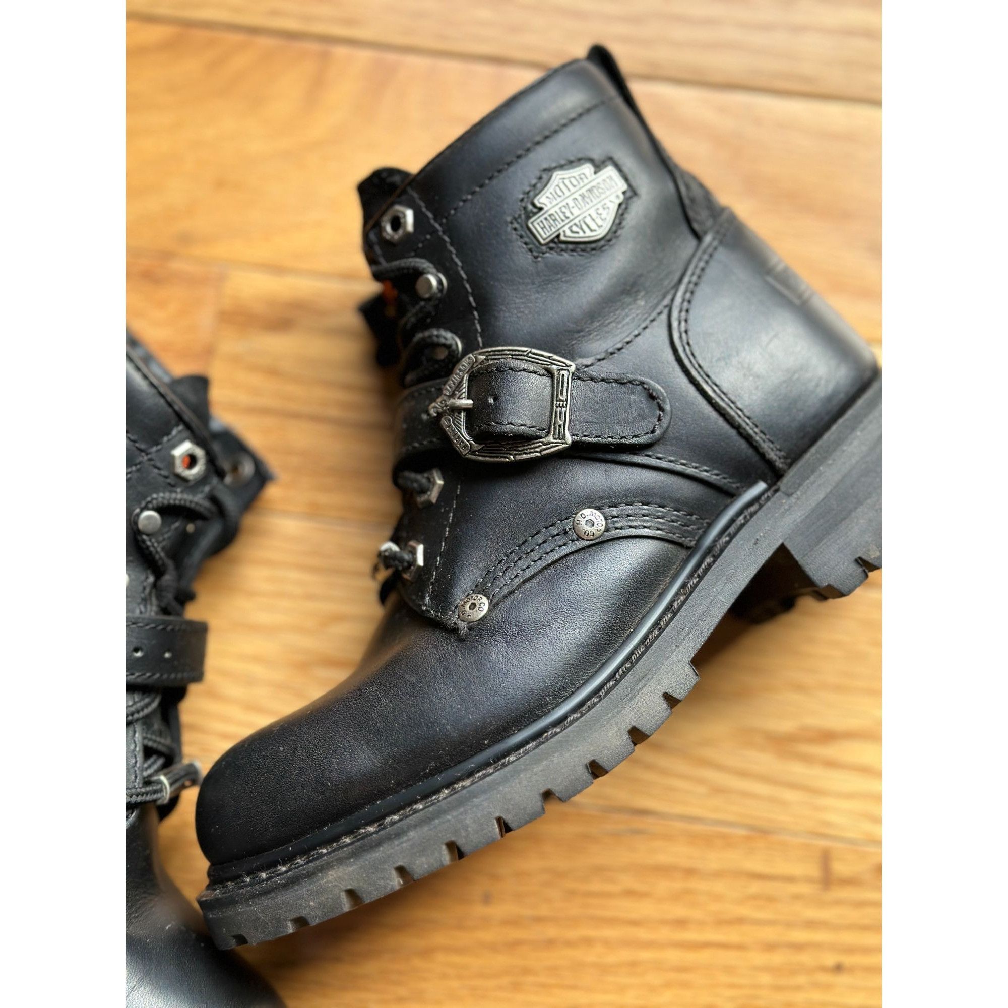 Harley Davidson Y2K HARLEY DAVIDSON WOMEN'S BLACK LEATHER BUCKLE MOTORCYCLE Size US 7.5 / IT 37.5 - 4 Thumbnail