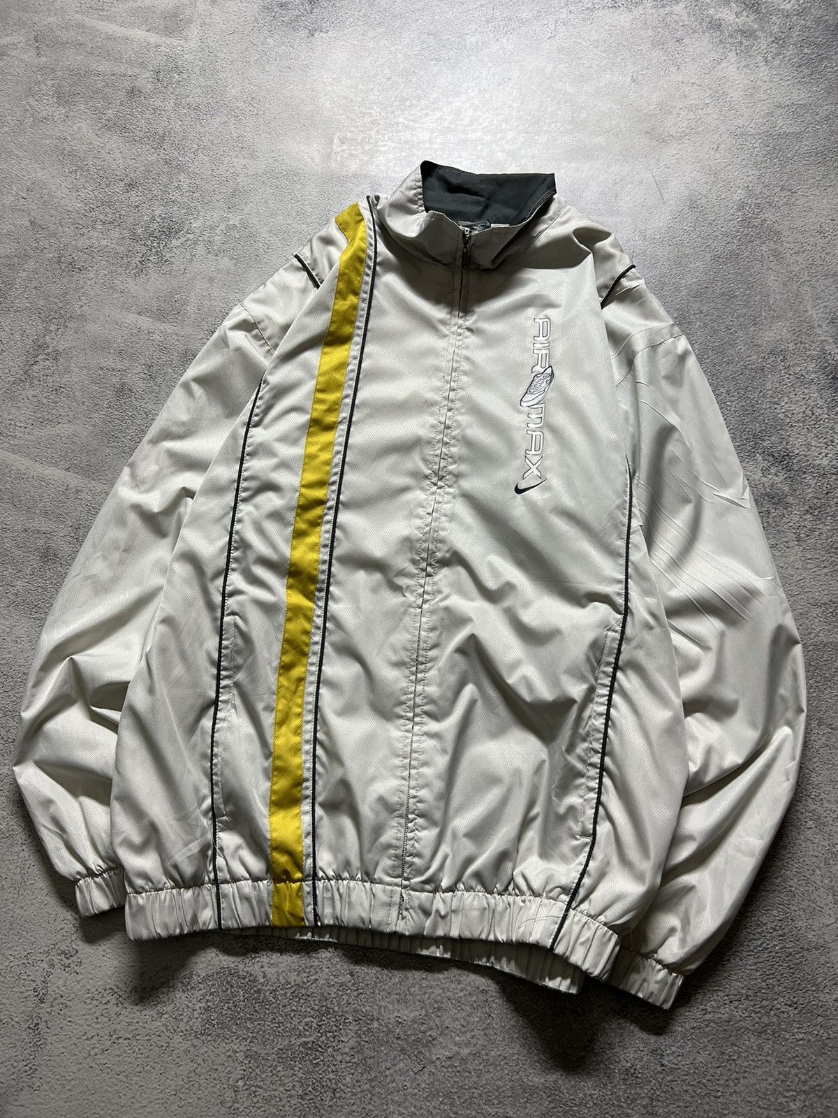 Nike × Vintage Vintage Y2k Nike 💛 Air Max Jacket 90’s Size US L / EU 52-54 / 3 - 1 Thumbnail