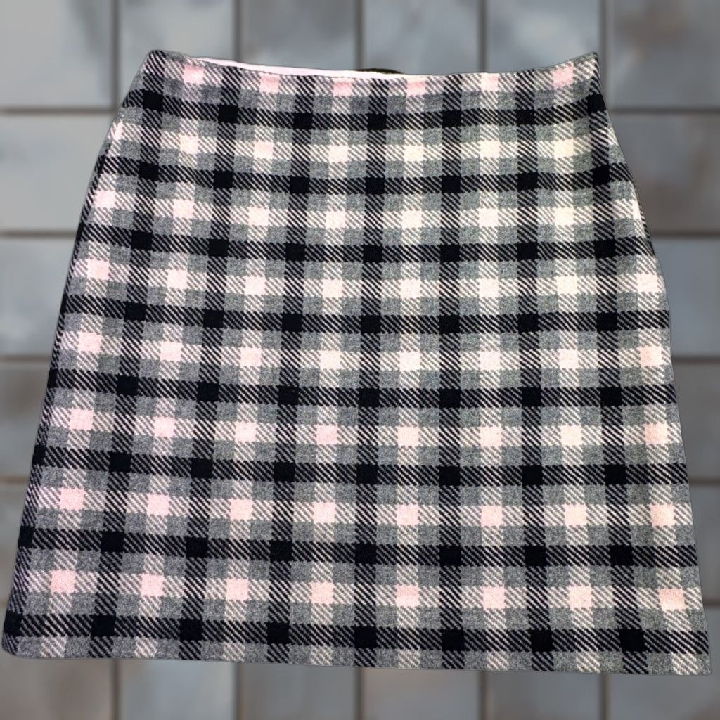 Talbots VINTAGE Talbots Skirt Women’s 12 Mini Plaid Wool Blend Black Pink Zipper Lined Wool Tweed Fall Winter Workwear Casual Mens? Size 34" / US 12 / IT 48 - 1 Thumbnail