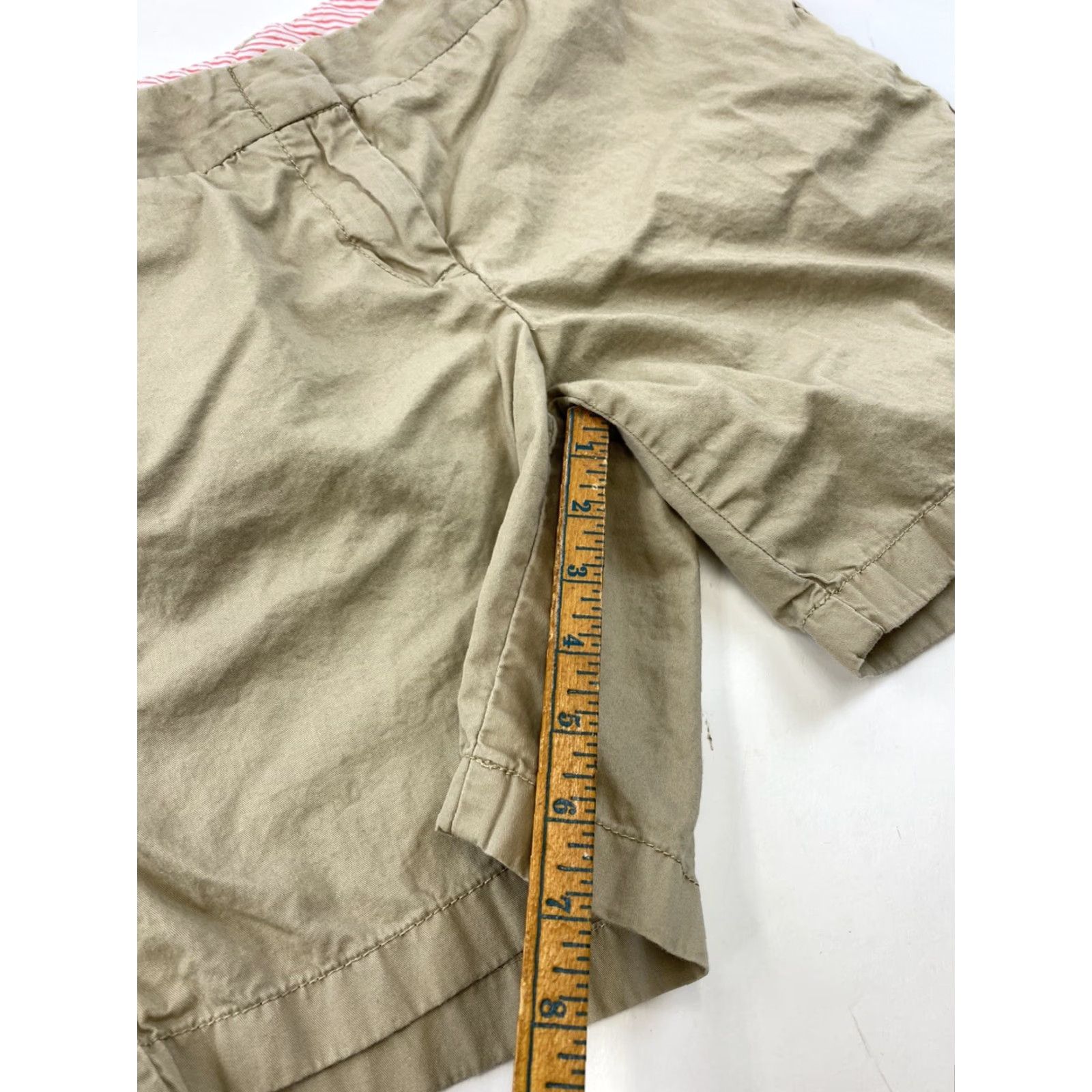 J.Crew J.Crew Shorts Womens 6 Khaki Beige Chino Size 28" / US 6 / IT 42 - 4 Thumbnail