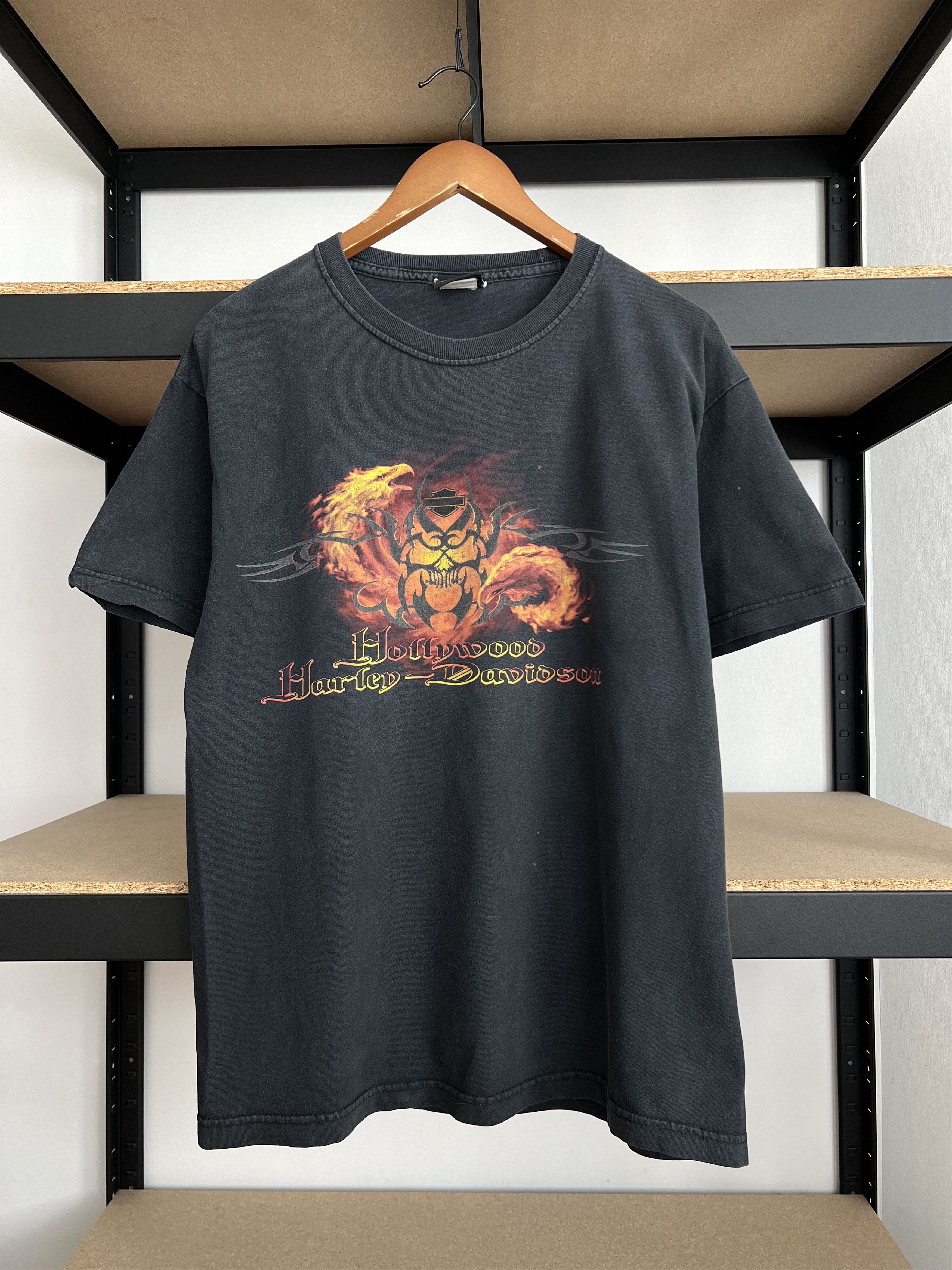 Harley Davidson Vintage 2000s Harley Davidson Eagle Flame Fire Skull T-shirt Size US L / EU 52-54 / 3 - 1 Thumbnail