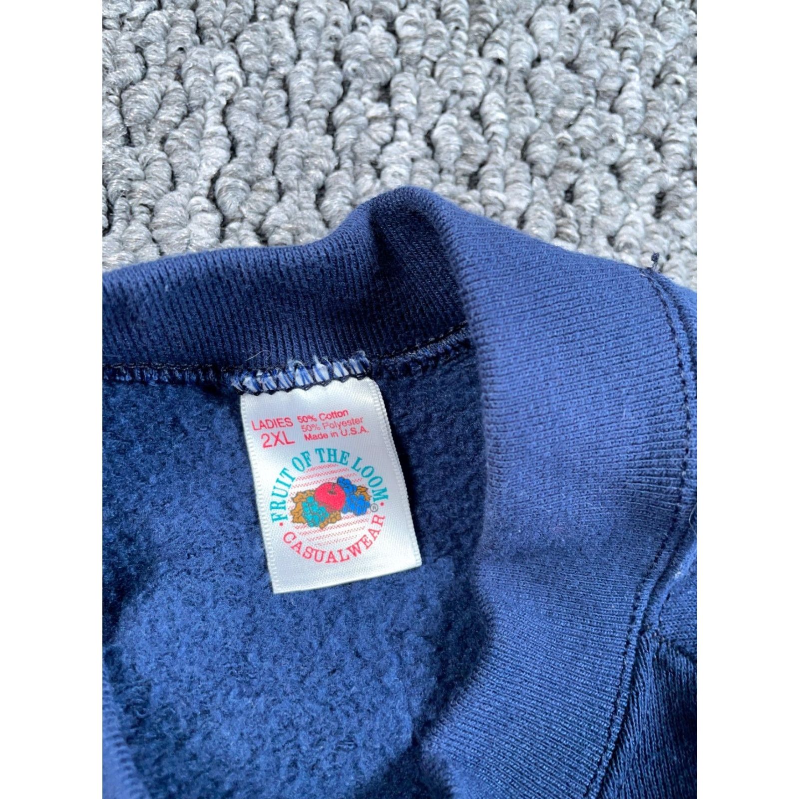 Fruit Of The Loom **VTG 90s Fruit of the Loom Women's 2XL Dark Blue Crewneck Sweatshirt** User: VTG 90s Fruit of the Loom Women's 2XL Dark Blue Crewneck Sweatshirt Size XXL / US 16-18 / IT 52-54 - 3 Thumbnail