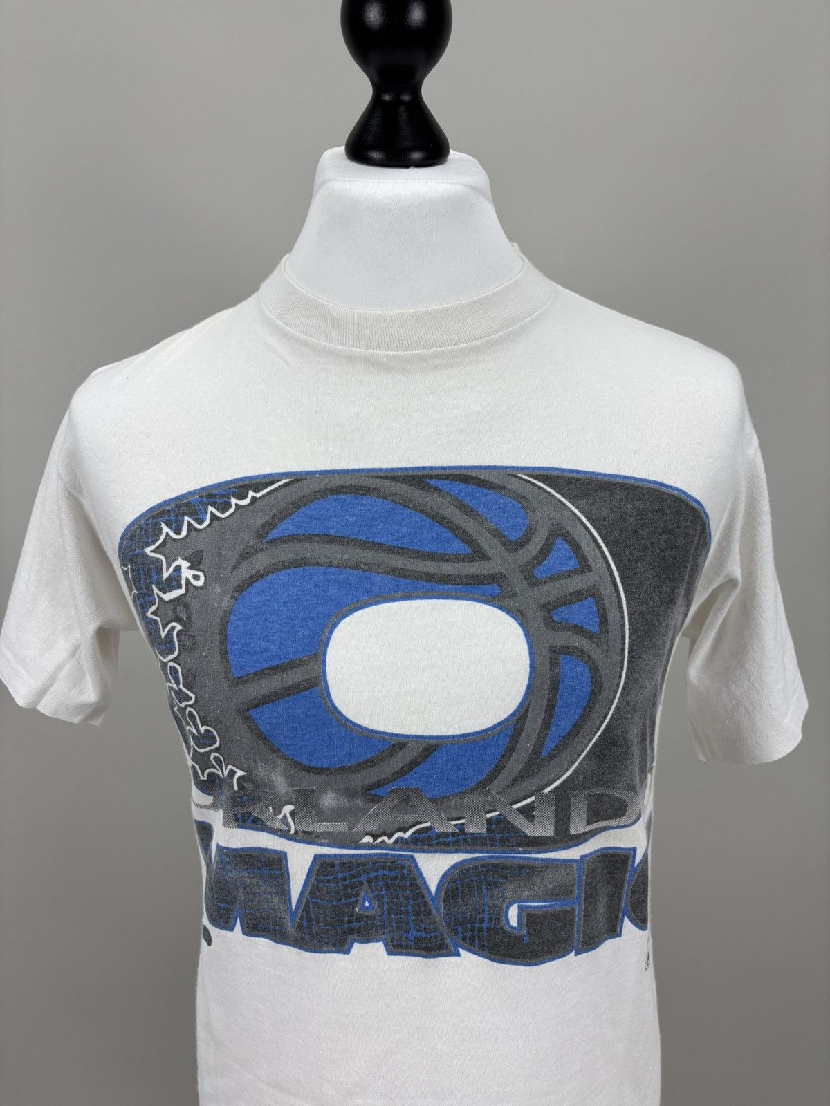 NBA × Starter × Vintage Mens vintage t shirt Starter Orlando Magic Size Small S/M Size US S / EU 44-46 / 1 - 3 Thumbnail