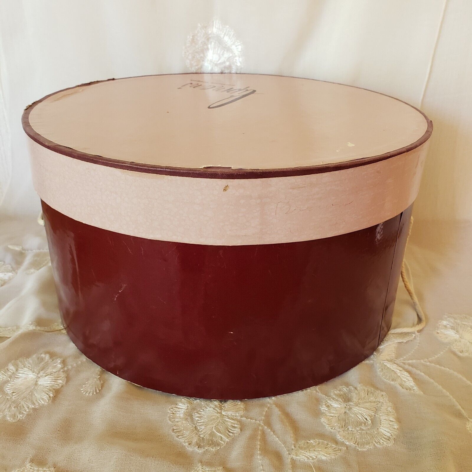 Vintage Vintage Hat Box Lipman's of Portland Large Round Pink Burgun Size ONE SIZE - 5 Thumbnail