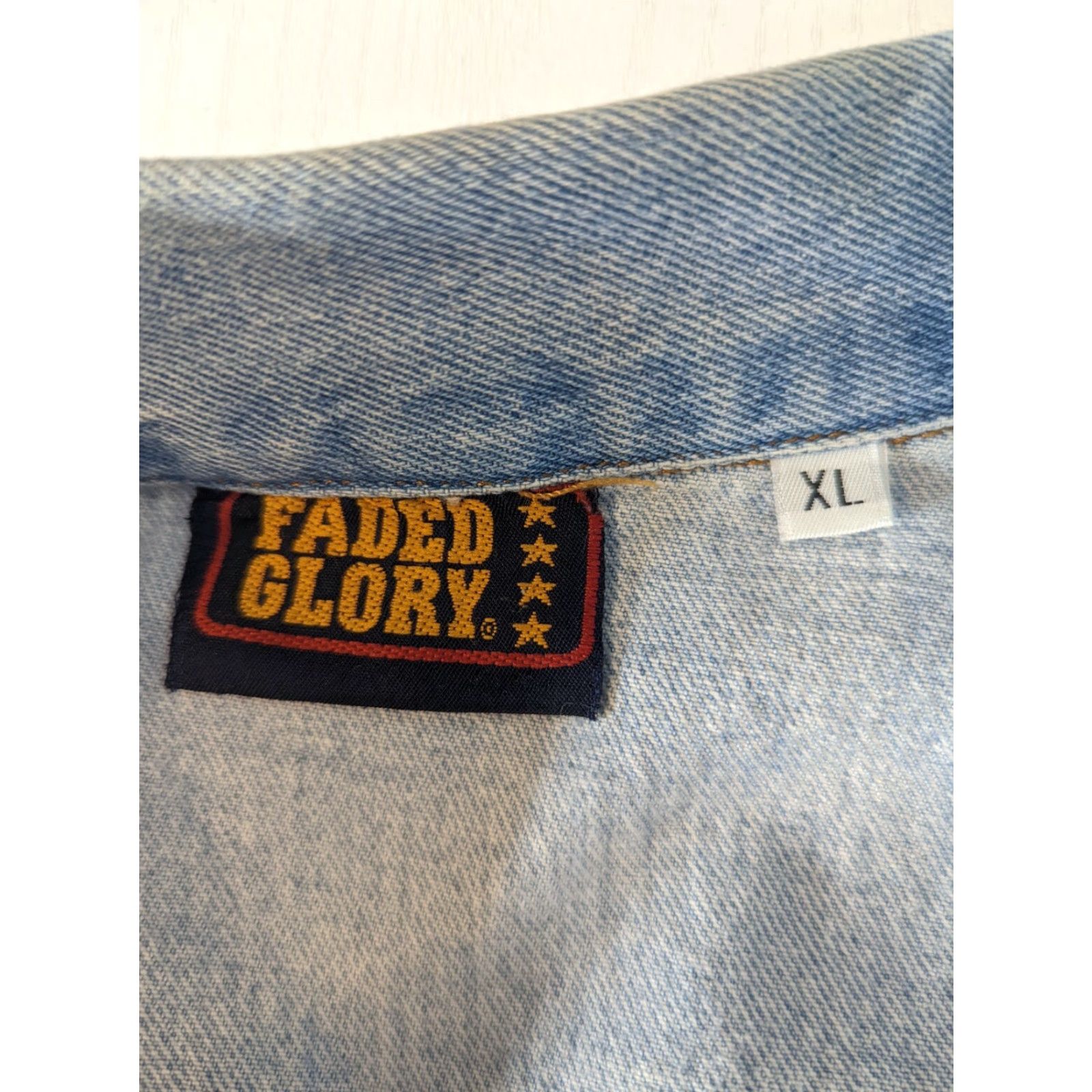 Faded Glory VINTAGE 90s Blue Jeans Denim Vest Women’s XL Trucker Jacket Denim Vest 90s V2J Vtg Logo plaid lining Buttons Jacket Casual Unisex Adults Blue Jeans Size 40" / US 18 - 3 Thumbnail