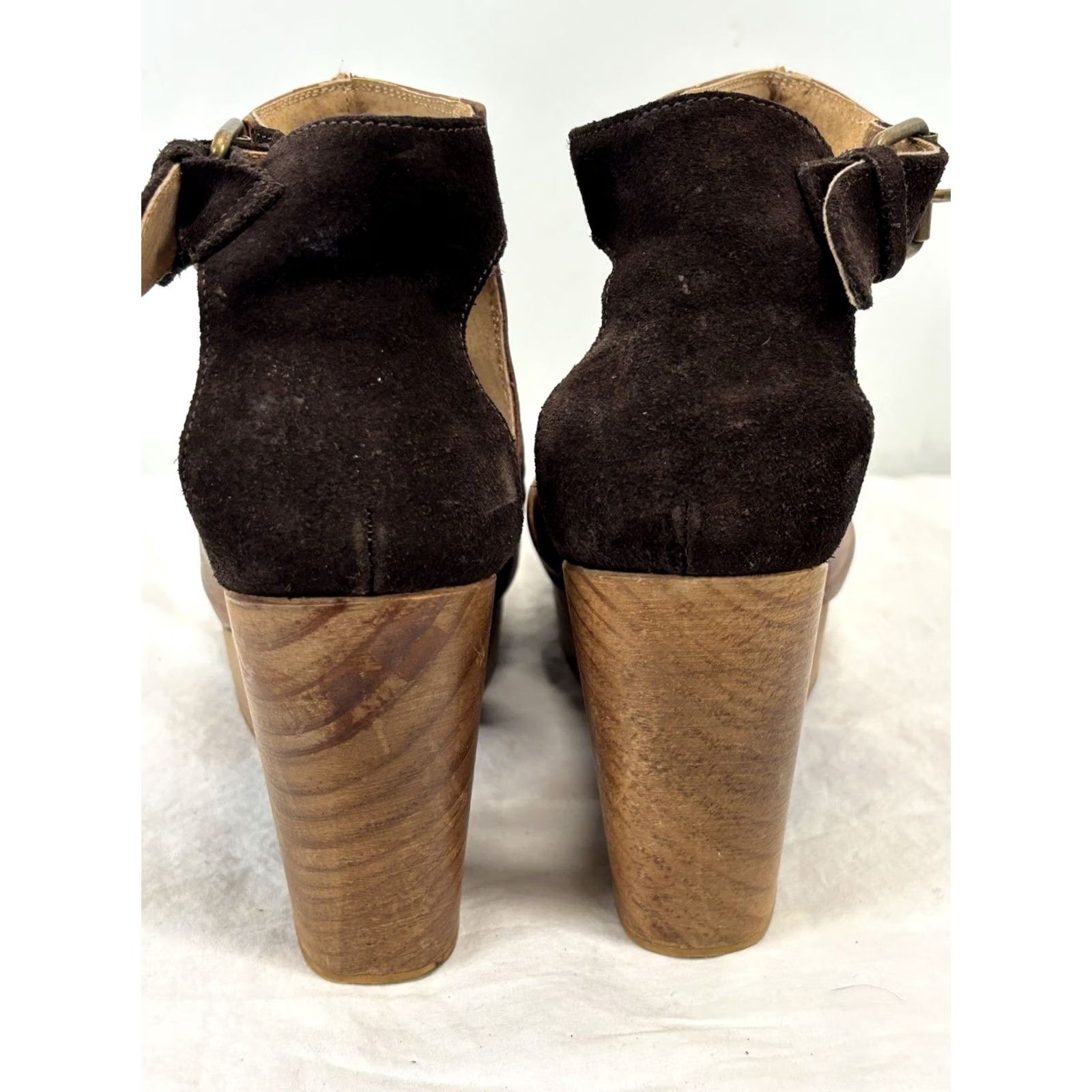 Free People Free People Amber Orchard Clog Brown Leather Wooden Heel Buckle 40 9.5 Boho Women Platform Heel Vintage NoN/A Size US 10 / IT 40 - 4 Thumbnail