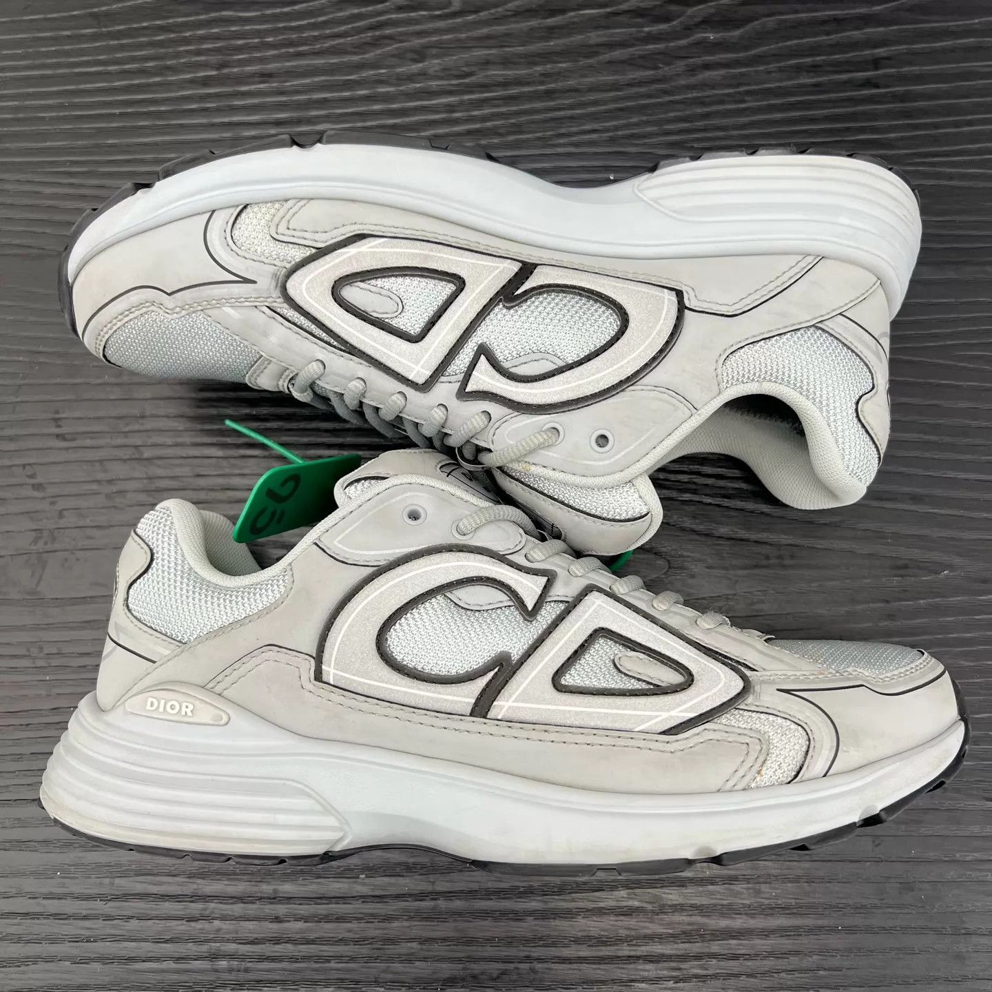 Dior Dior B30 Gray 43 Worn a few times Near New Org Box Size US 10 / EU 43 - 3 Thumbnail
