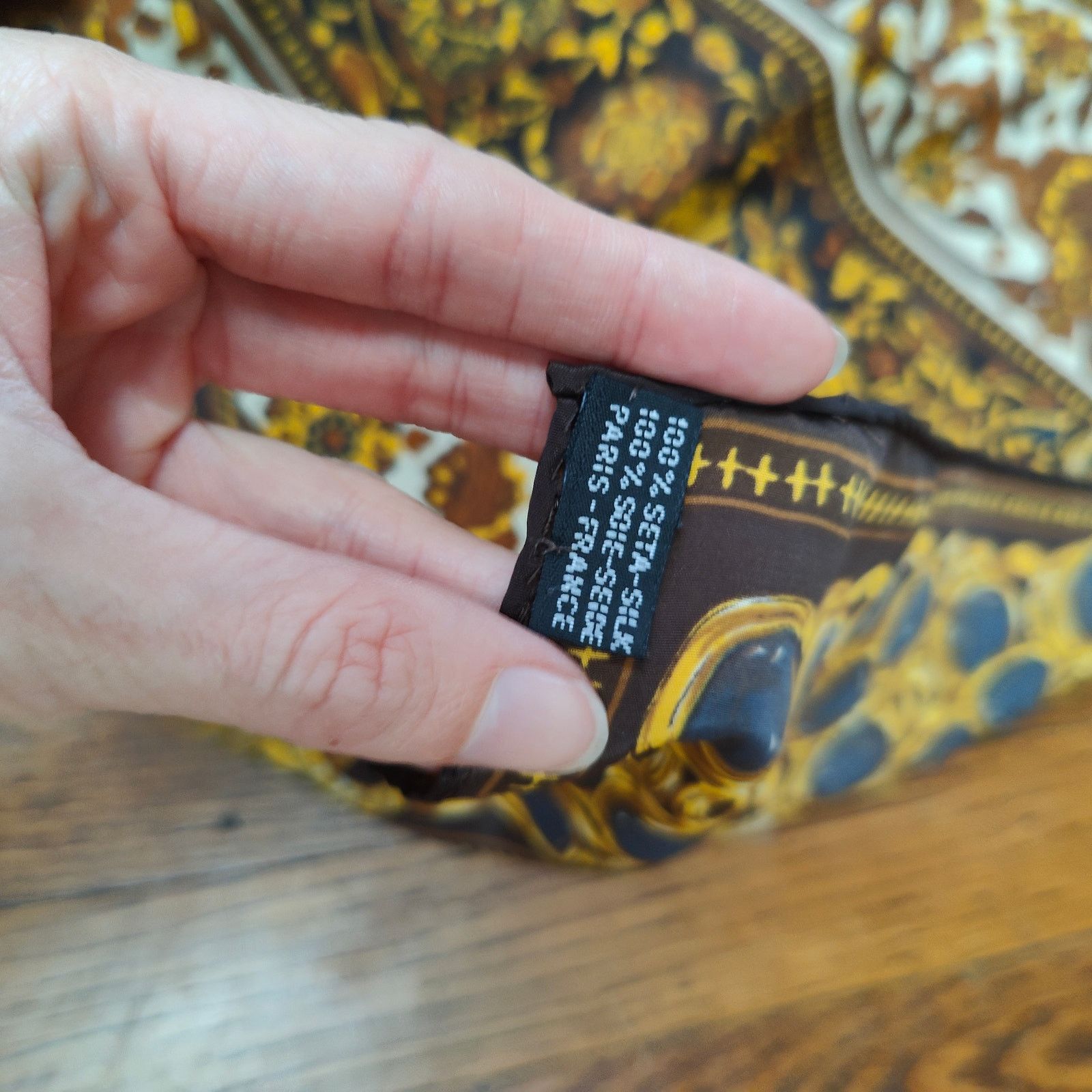 Other Vintage Chanel Silk Scarf Floral Medallion Rings Black Gold Size ONE SIZE - 5 Thumbnail