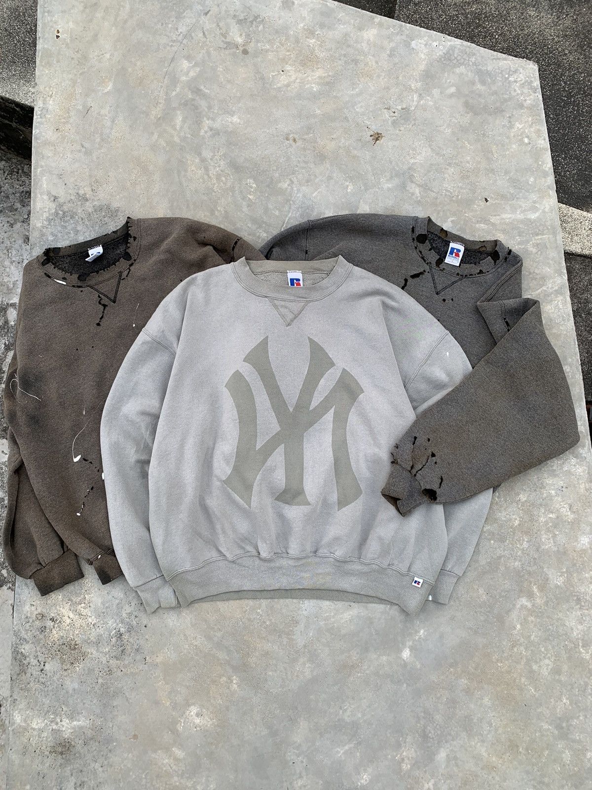 Russell Athletic XXL* RUSSELL SUN FADED CREWNECK Size US XXL / EU 58 / 5 - 4 Thumbnail