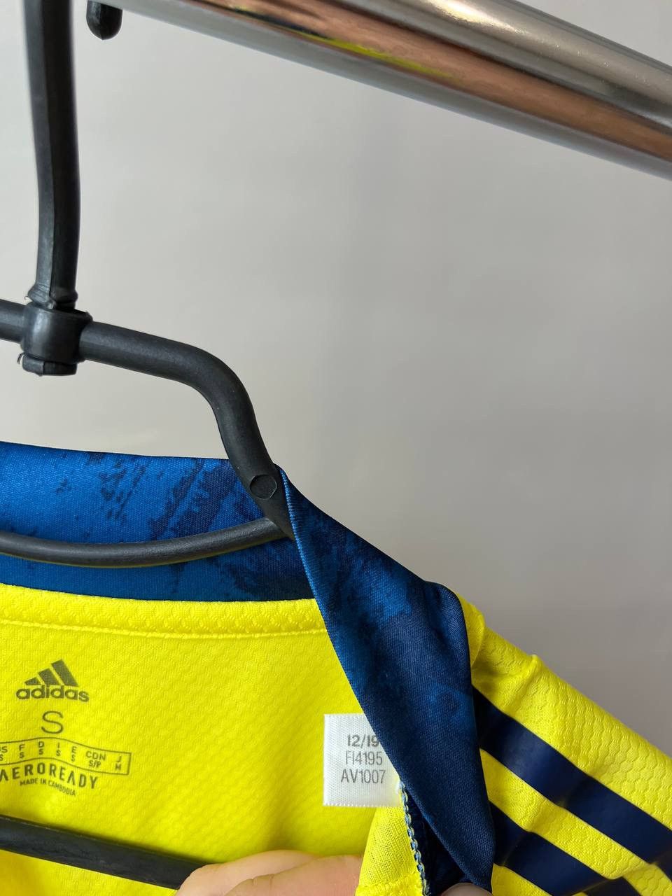 Adidas 2019/20 ABERDEEN FC GK SOCCER JERSEY FOOTBALL SHIRT ADIDAS S Size US S / EU 44-46 / 1 - 7 Thumbnail