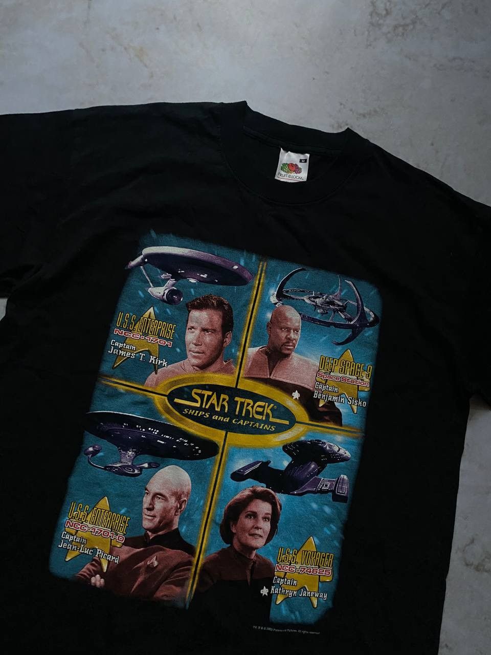 Vintage Vintage 00s 2000 Star Trek Ships and Captains Tee T Shirt Size US M / EU 48-50 / 2 - 2 Thumbnail
