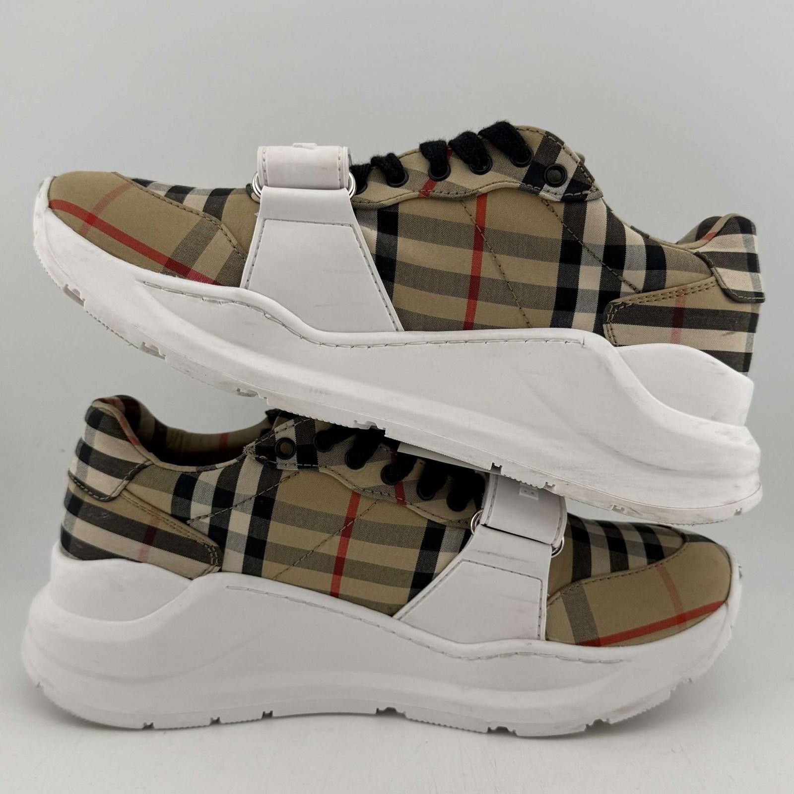 Burberry Burberry Regis Check Sneaker 37EU Used with Box Size US 7 / EU 40 - 7 Thumbnail