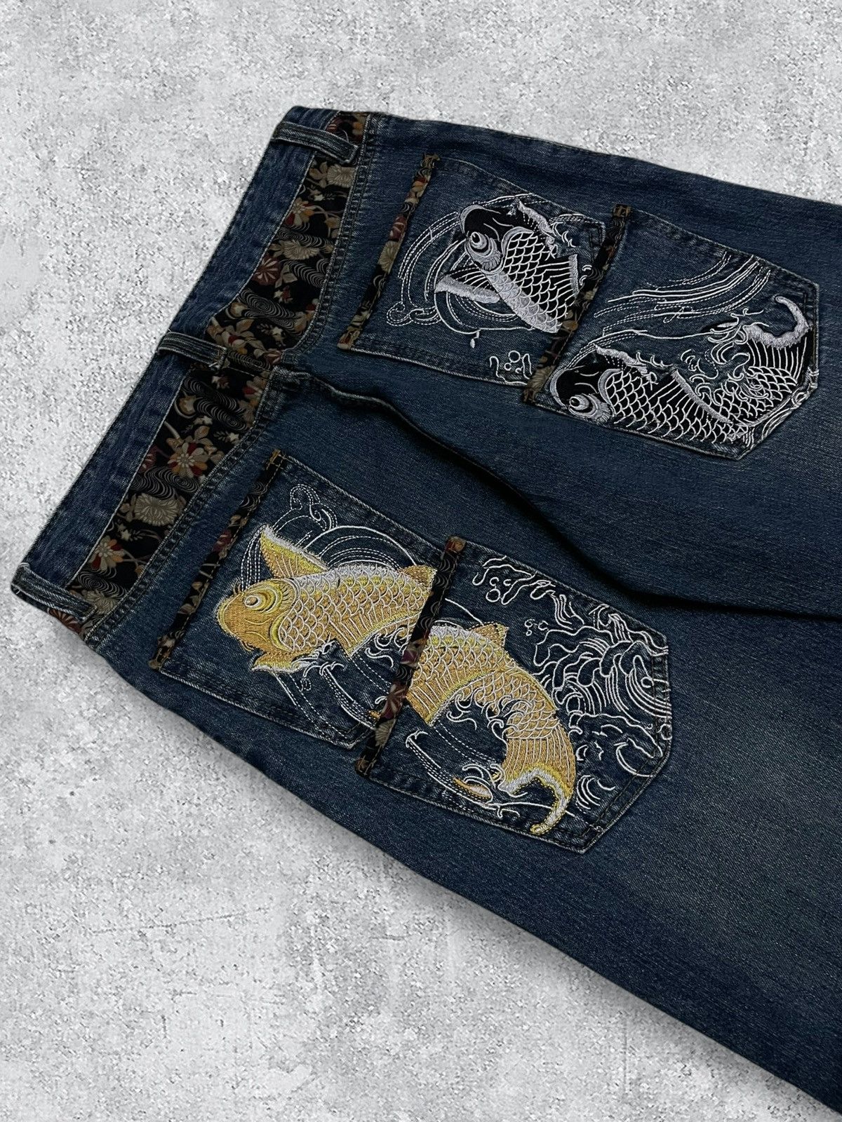 Beauty Beast Vintage Japan Designer 90s Karakuri Tamashi Koi Embroidered Size US 32 / EU 48 - 5 Thumbnail
