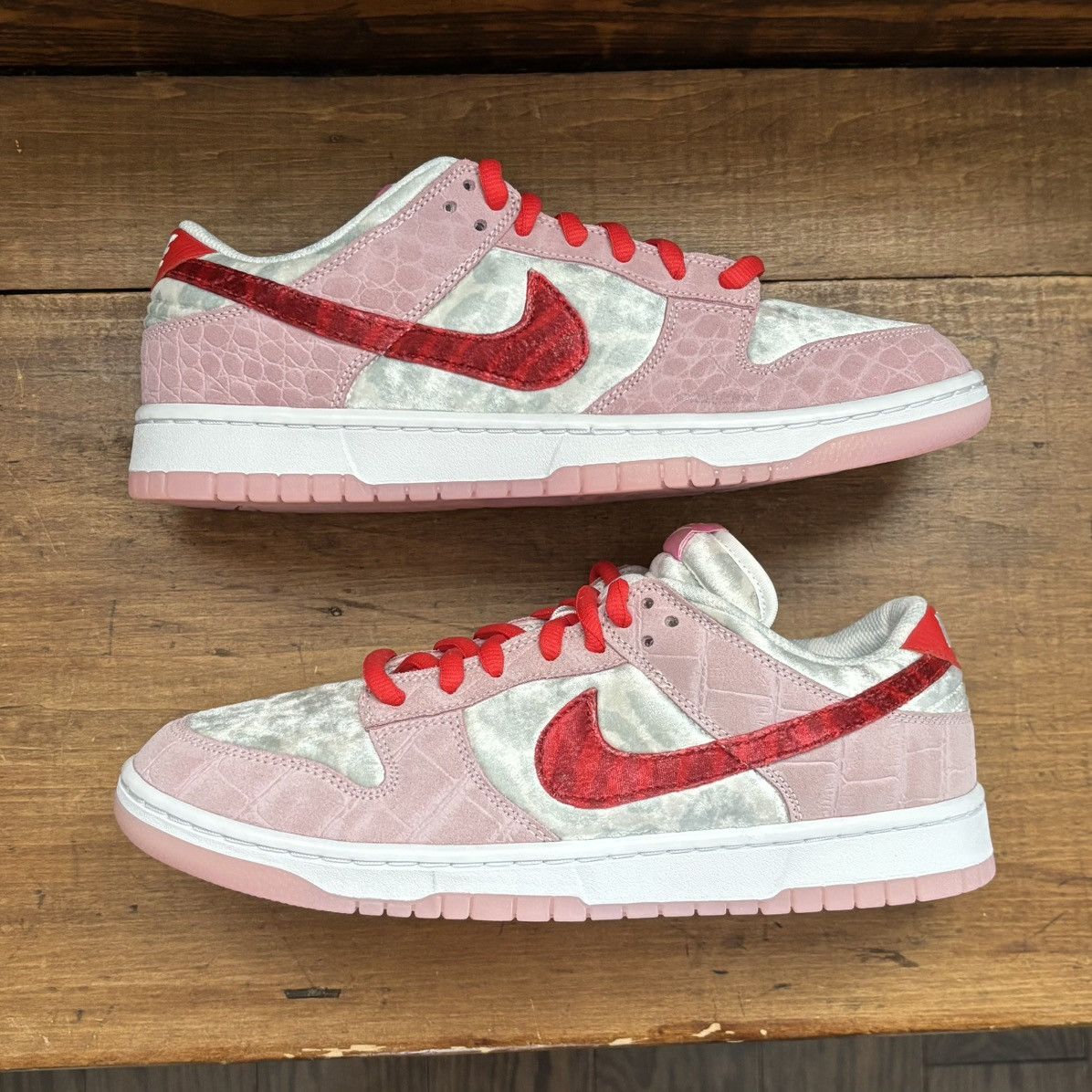 Nike × StrangeLove Skateboards Nike Dunk by You - StrangeLove Skateboards Size US 10.5 / EU 43-44 - 2 Thumbnail