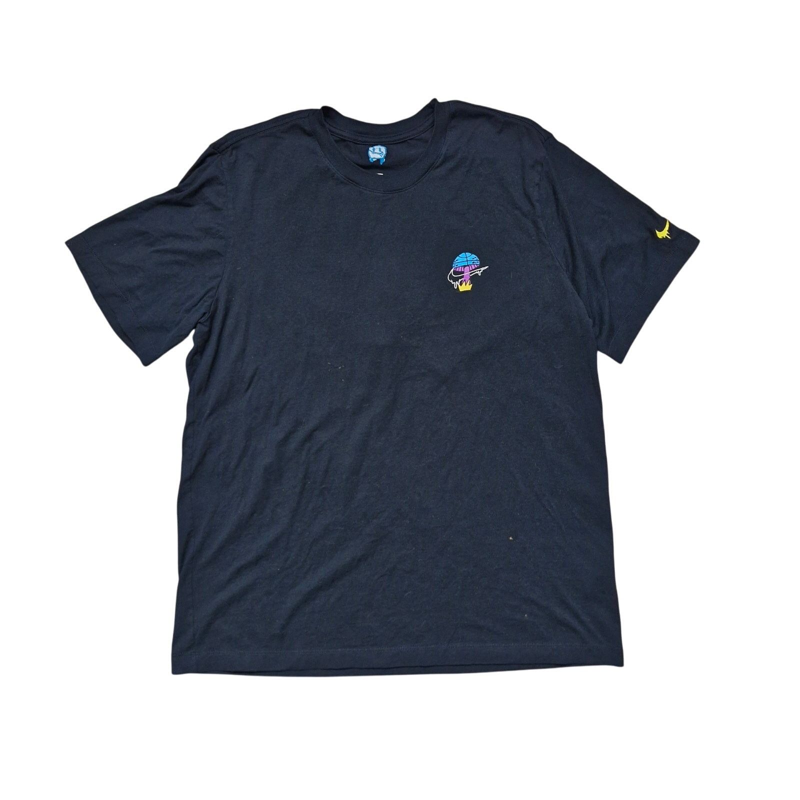 Nike Nike Men's Retro 1970s Peace Love Basketball T-Shirt Size XL Size US XL / EU 56 / 4 - 1 Thumbnail