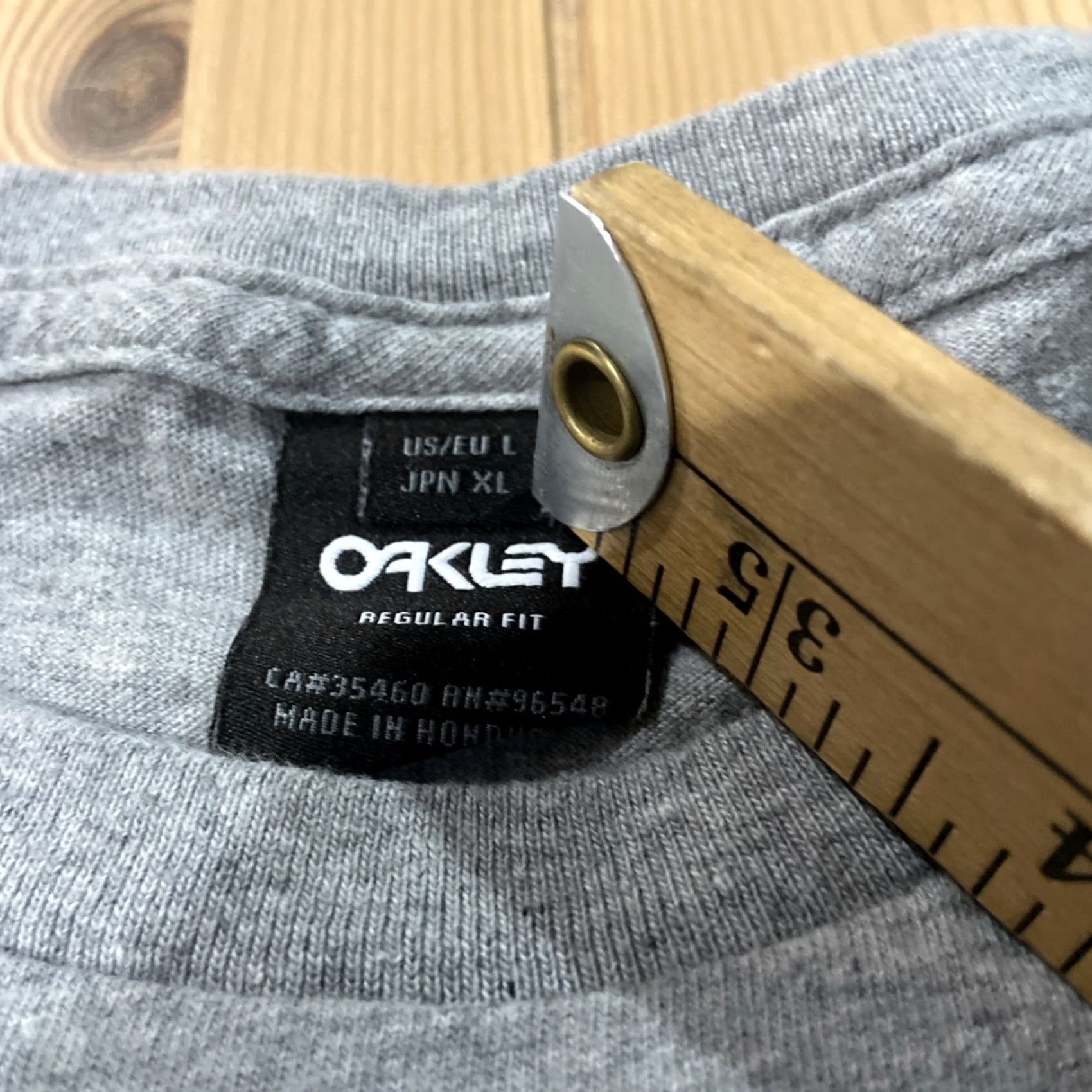 Oakley Oakley T-Shirt Unisex Adults L Gray Frog T-Shirt Frogskins Size US L / EU 52-54 / 3 - 3 Thumbnail