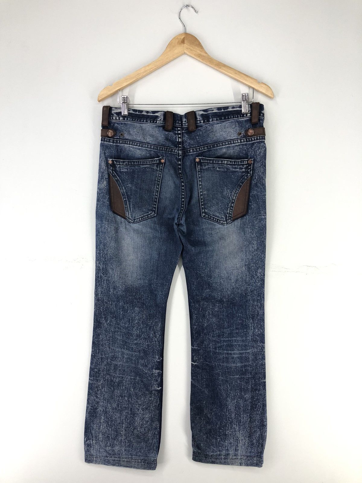 Japanese Brand Japanese Brand Chil Deric ll Distressed Faded Blue Jeans Size US 32 / EU 48 - 2 Thumbnail