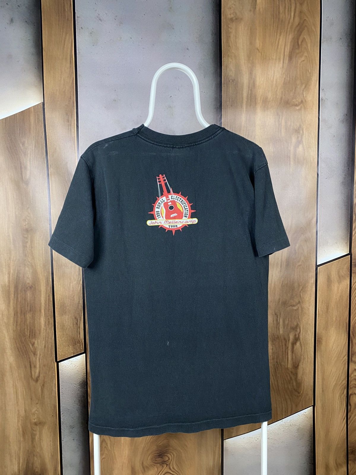 Band Tees 🎞️Vintage 1999 T-Shirt Rural Electrification John Mellencamp🎞️ Size US M / EU 48-50 / 2 - 9 Thumbnail