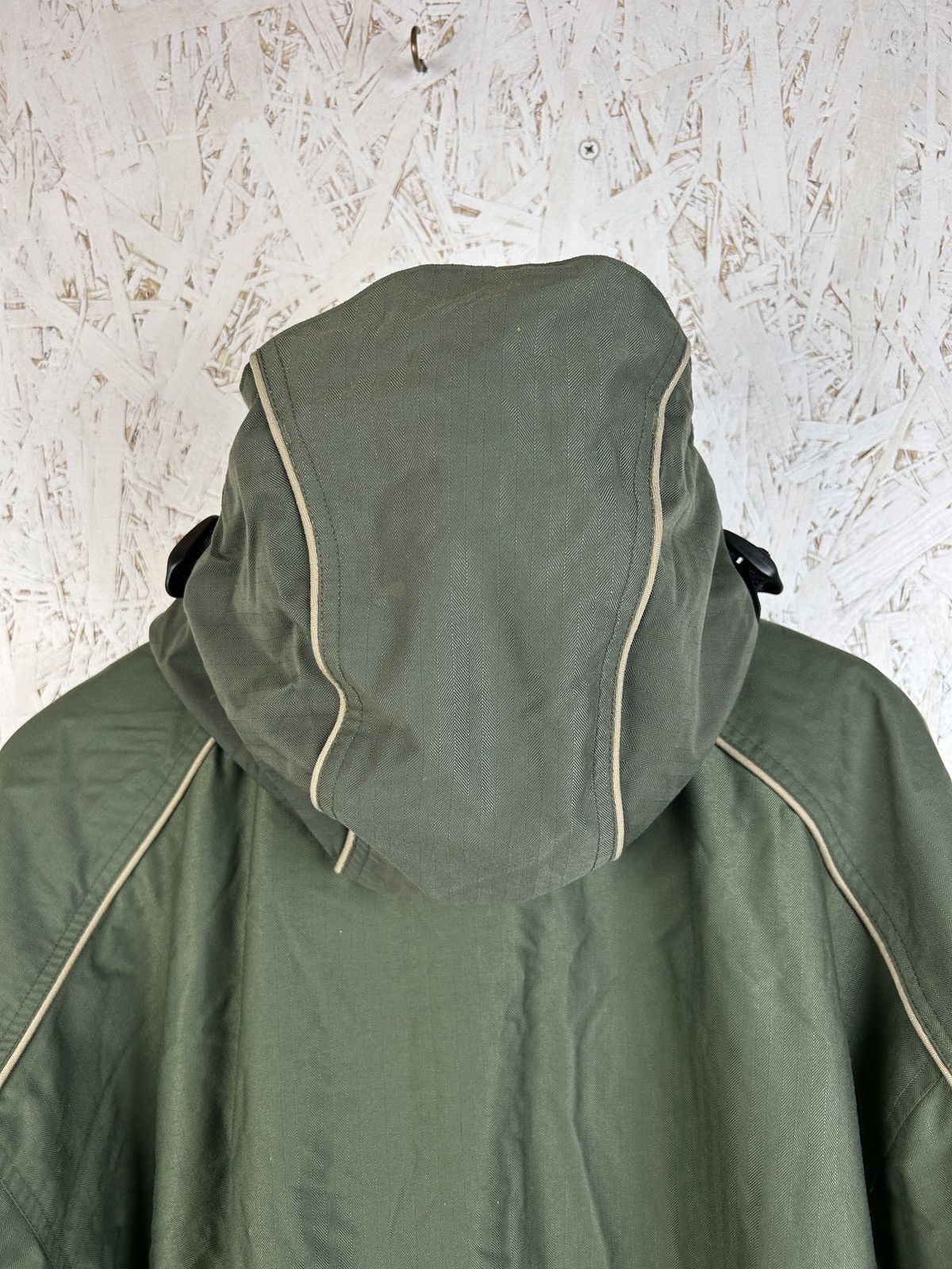 Nike ACG 90s Vintage Nike ACG Techwear Outdoor Rare Jacket Size US L / EU 52-54 / 3 - 10 Thumbnail