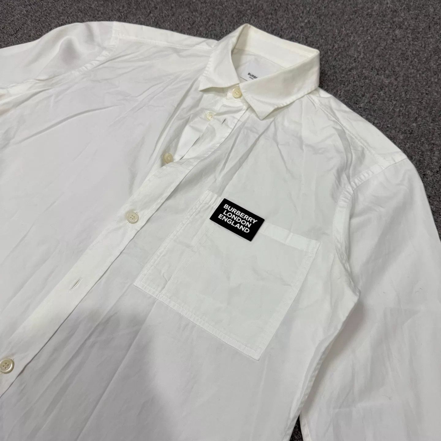 Burberry Burberry white logo long sleeve shirt M 99 new Size US M / EU 48-50 / 2 - 3 Thumbnail