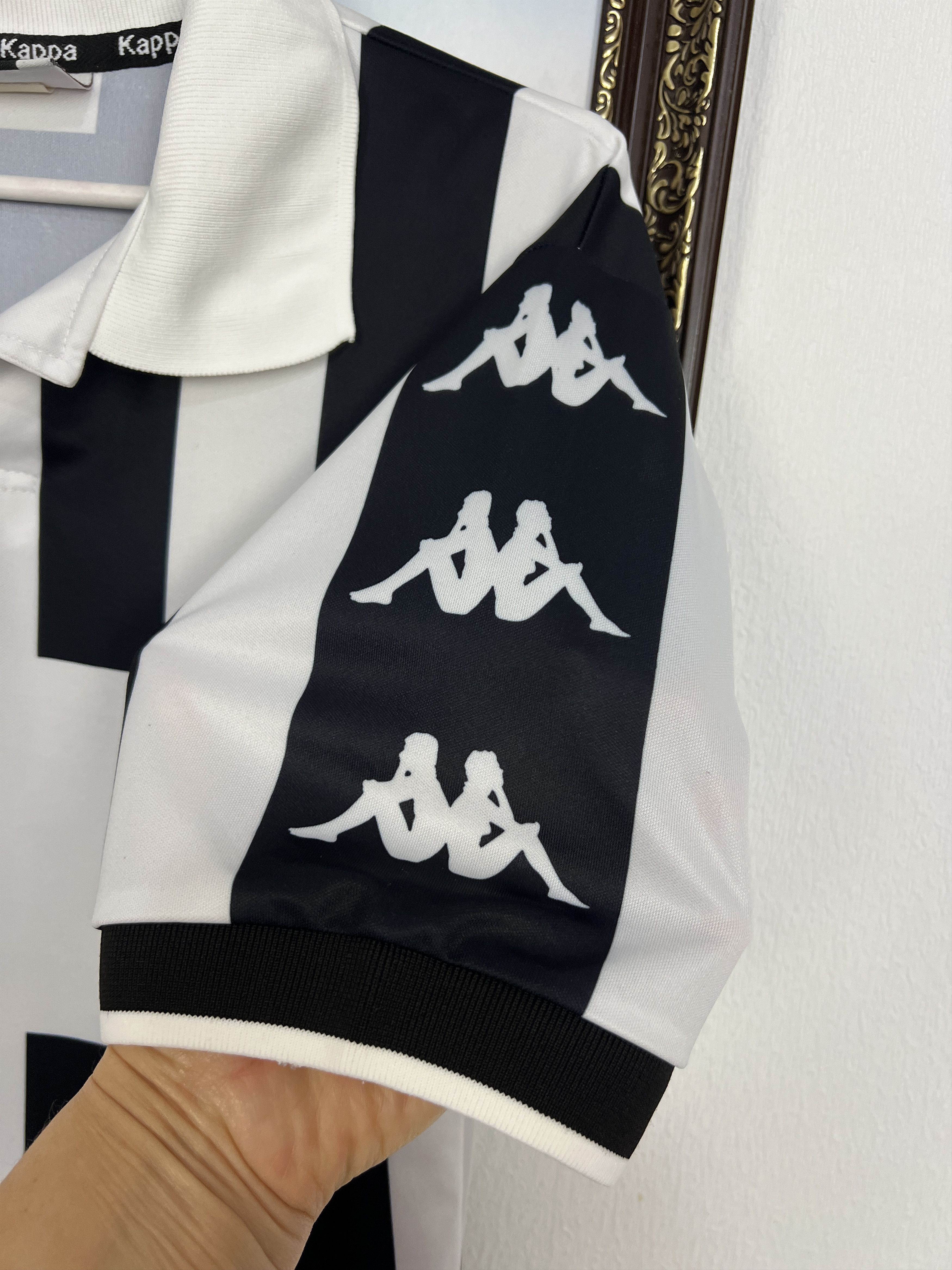 Kappa Juventus football shirt Soccer Template Jersey Maglia Trikot Size US M / EU 48-50 / 2 - 5 Thumbnail
