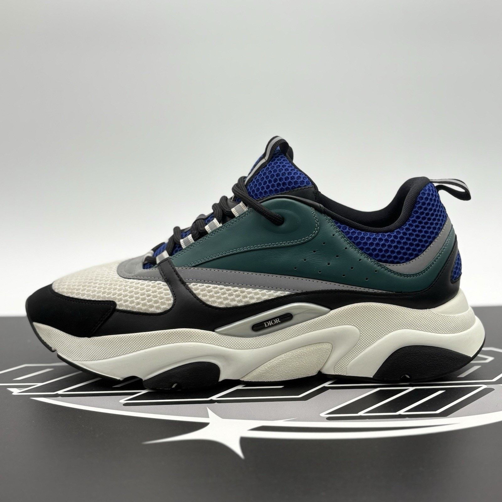 Dior Size 50 (17 US) - Dior B22 Sneaker | GREAT CONDITION! Size US 15 / EU 48 - 8 Thumbnail