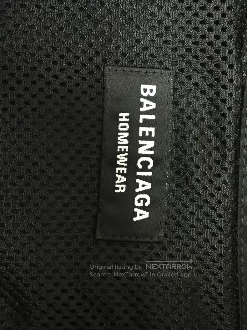 Balenciaga Balenciaga Logo letter emblem zip-up long-sleeve jacket co Size US S / EU 44-46 / 1 - 3 Thumbnail